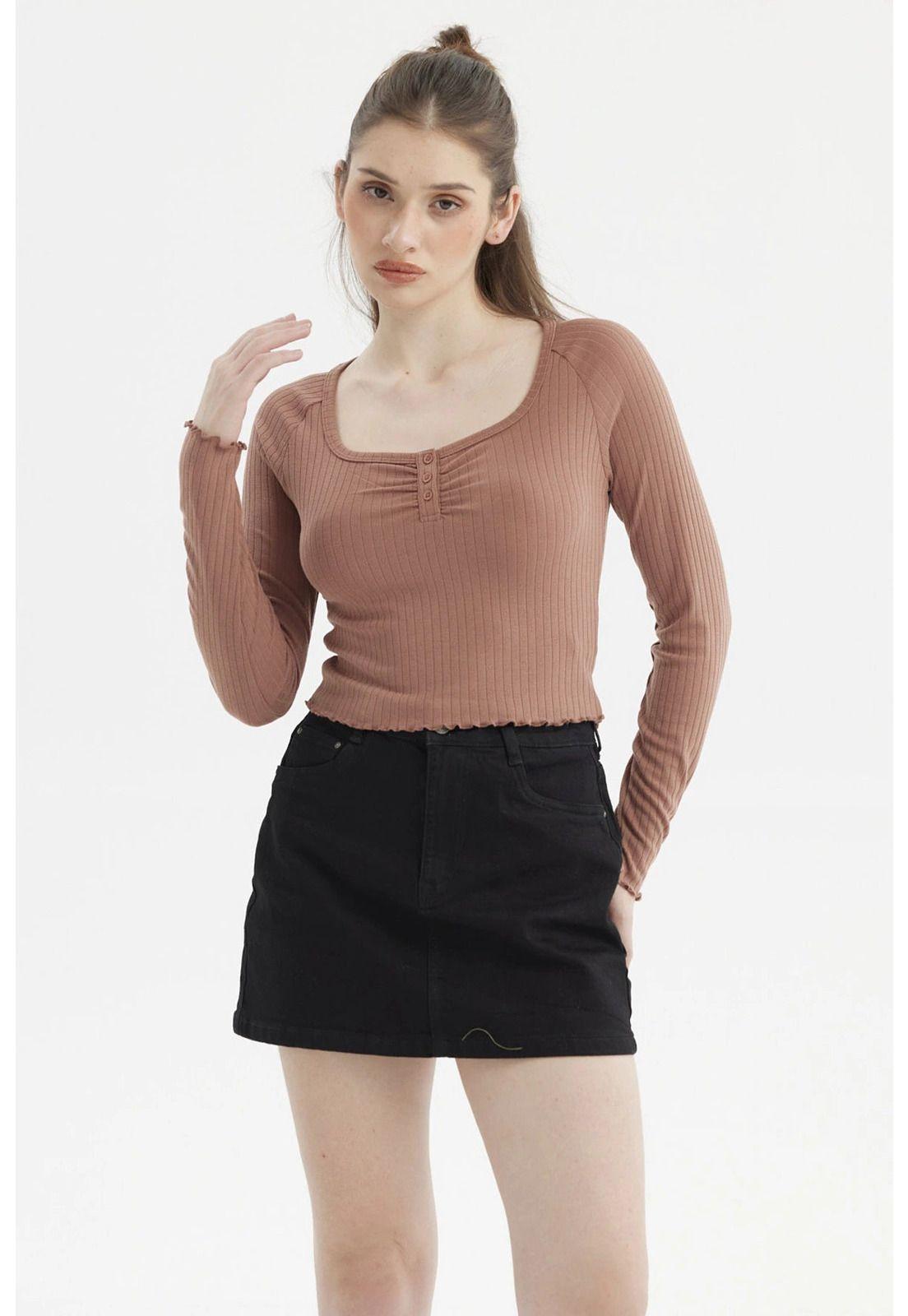 Polera Mujer Escote Abotonado Verde Olivo-0