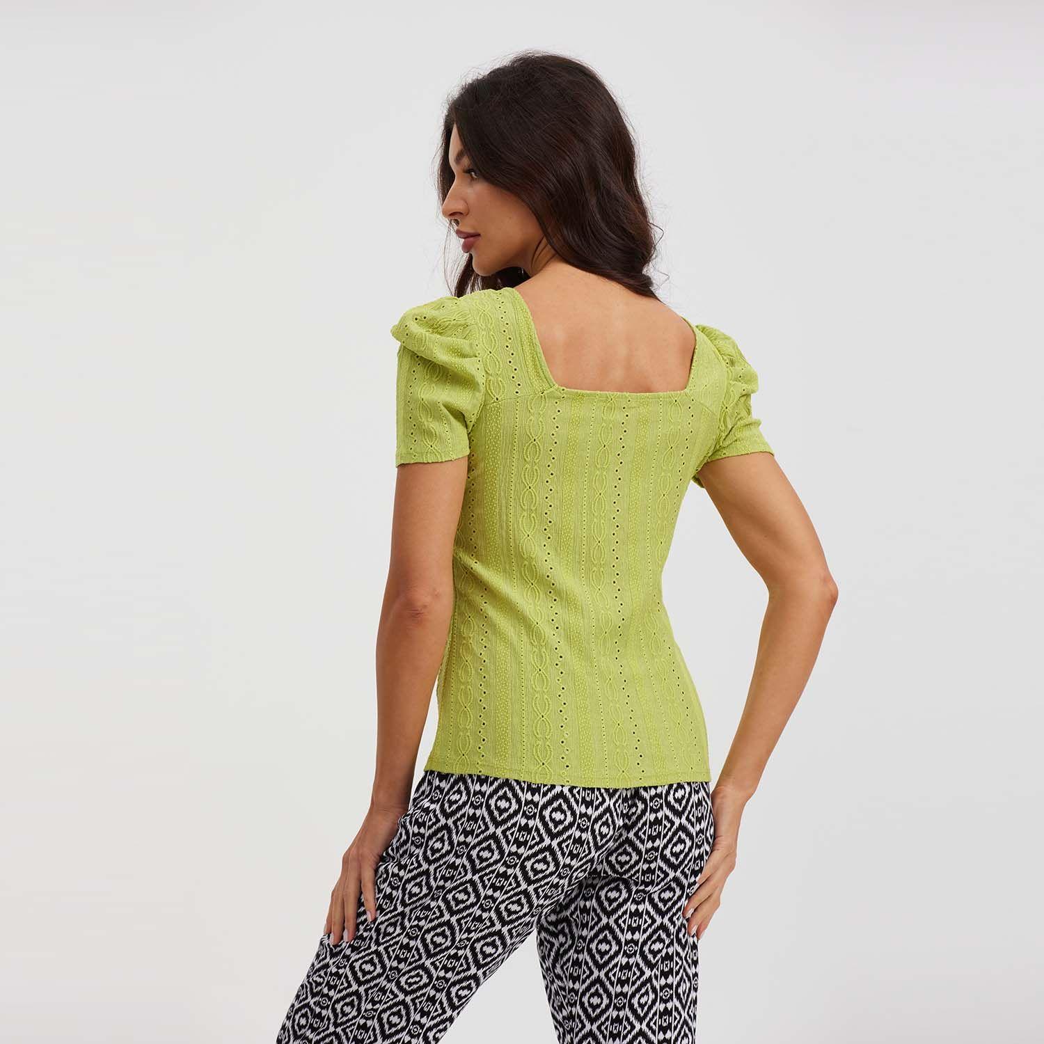 Polera Mujer Escote Corazón Verde Pistacho-2