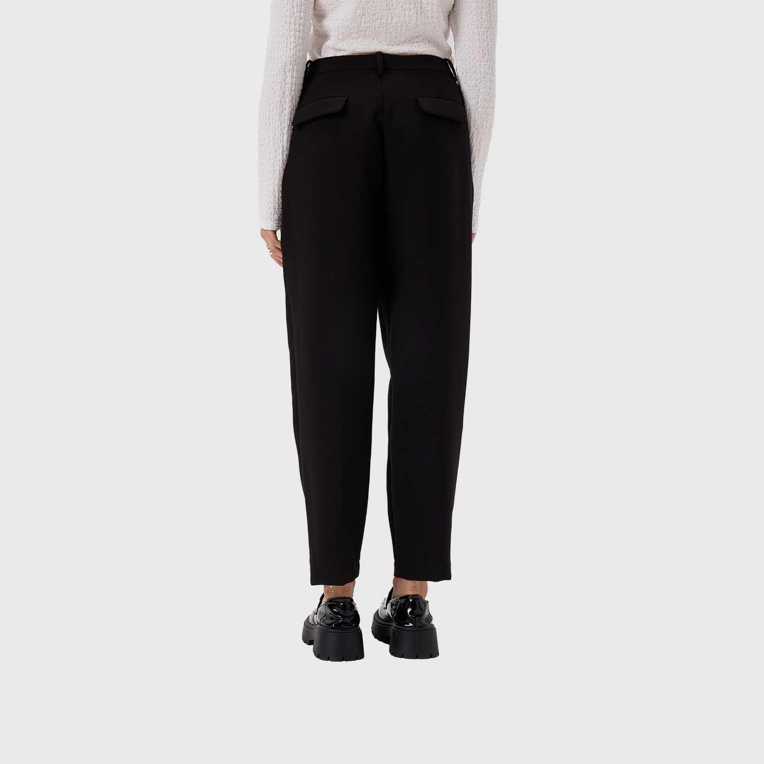 Pantalón Mujer Sastrero Calce Zanahoria Negro Fashion's Park-2