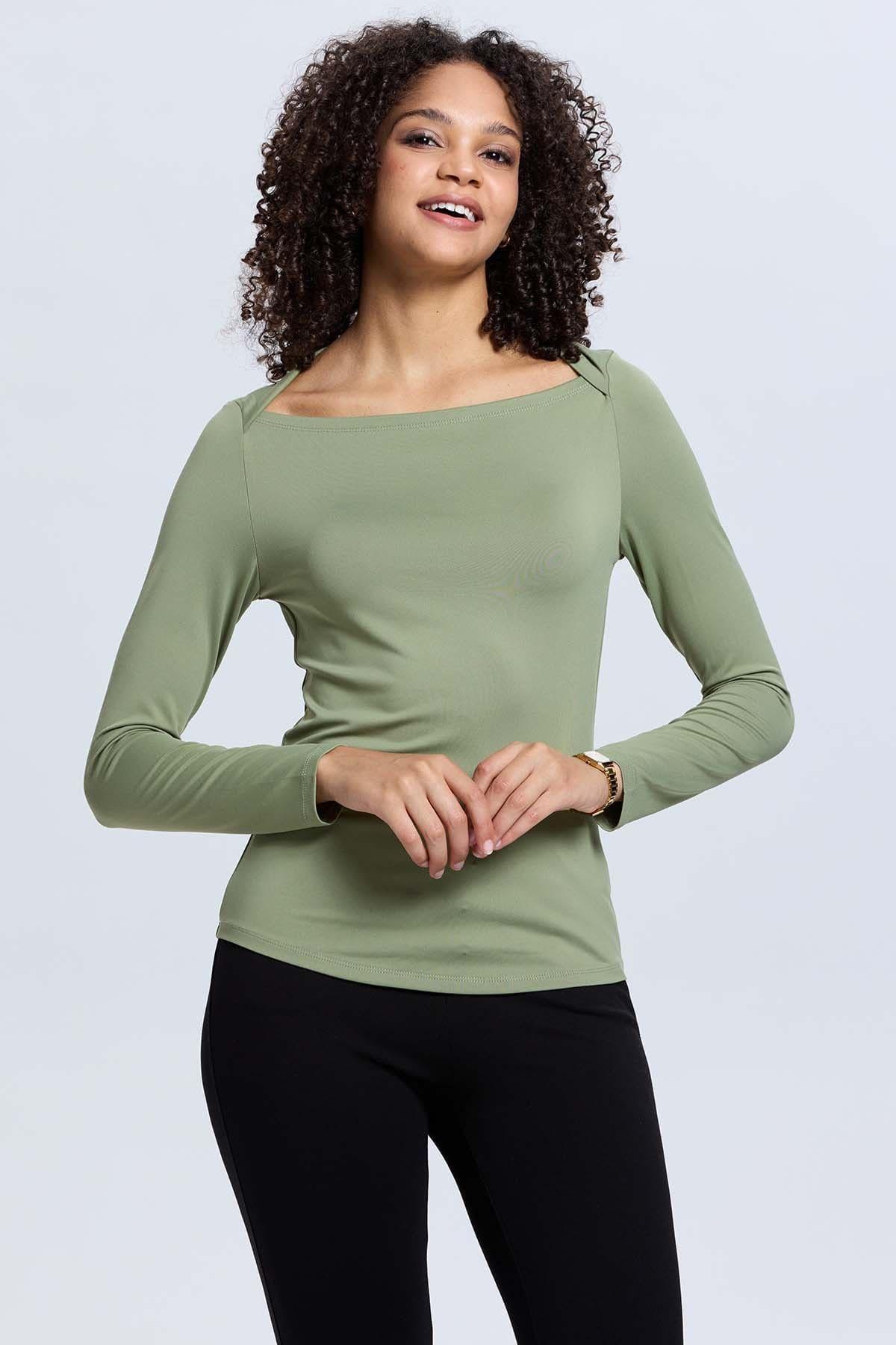 Polera Mujer Escote Recto Verde-1