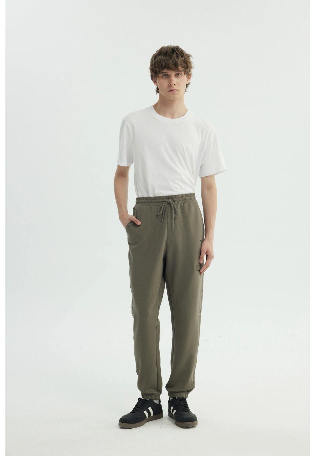 Pantalón Buzo Hombre Pitillo Verde Militar - ll-3