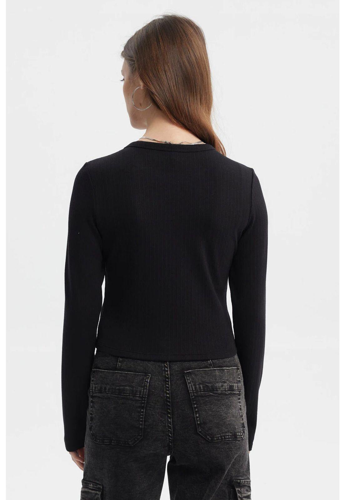 Polera Mujer Corte Diagonal Negro-2