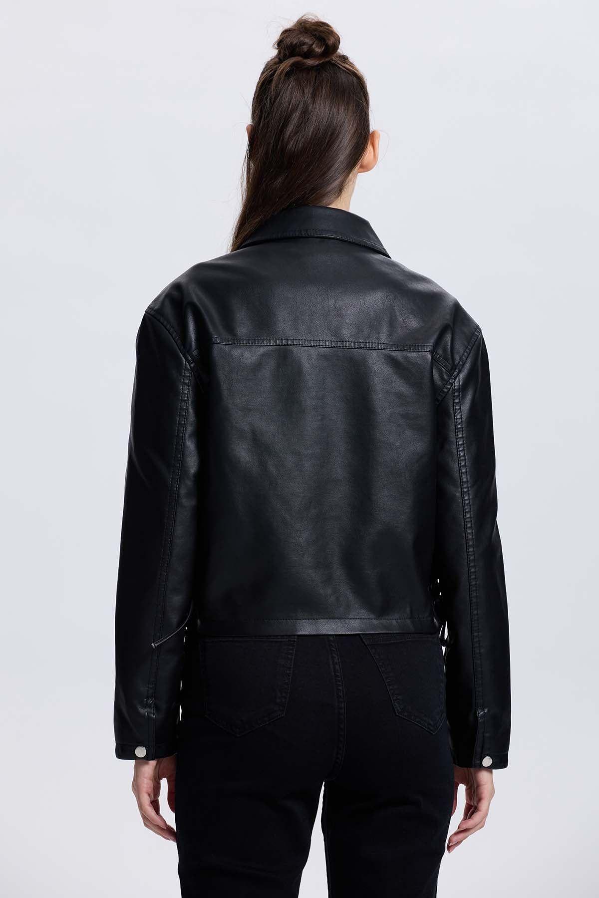 Chaqueta Mujer Efecto Cuero Negro-1
