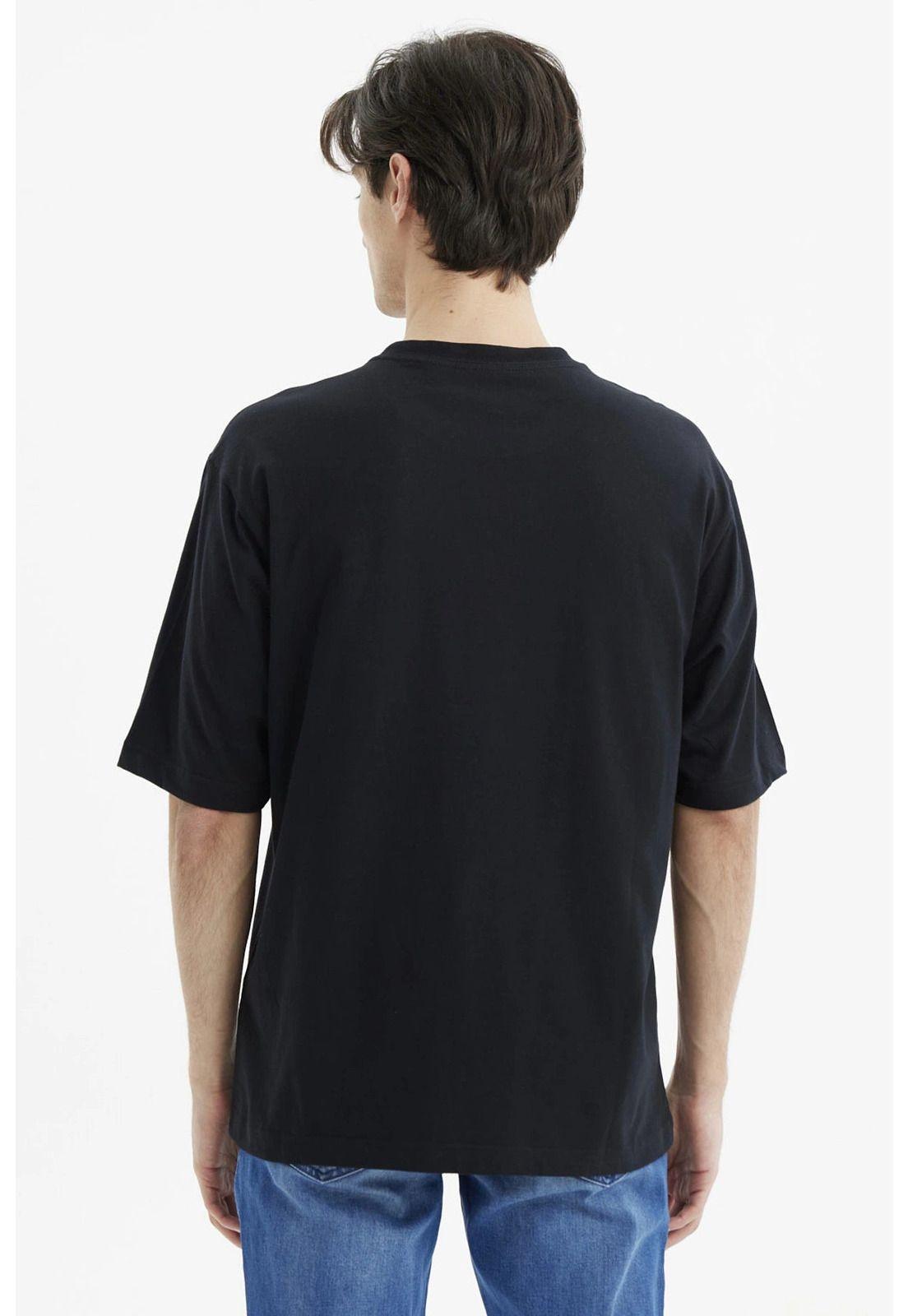 Polera Hombre Slim Negro- X-2