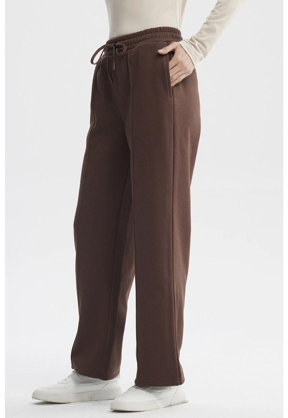 Pantalón De Buzo Mujer Wide Leg Cafe-1