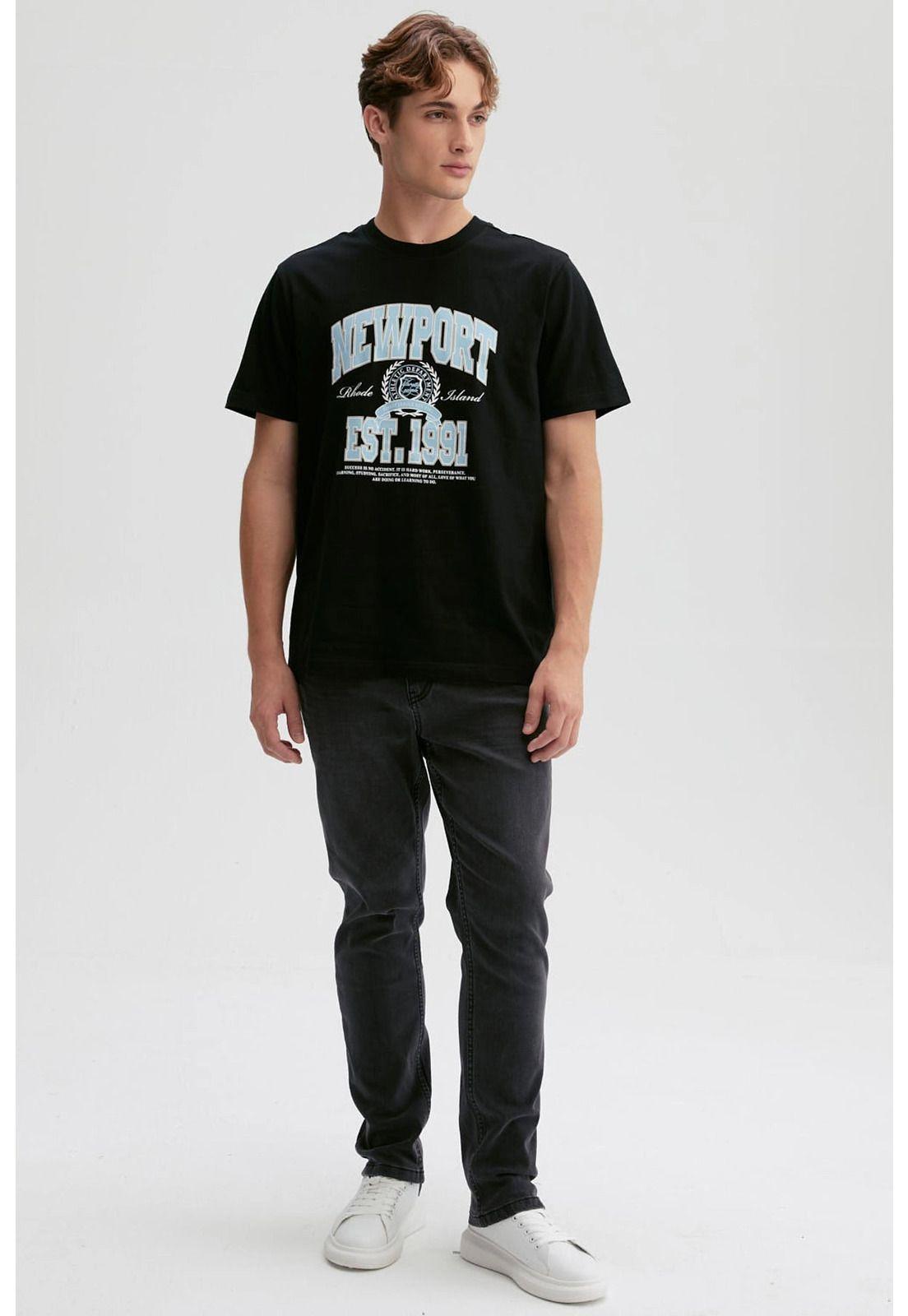 Polera Hombre Print College Negro-3