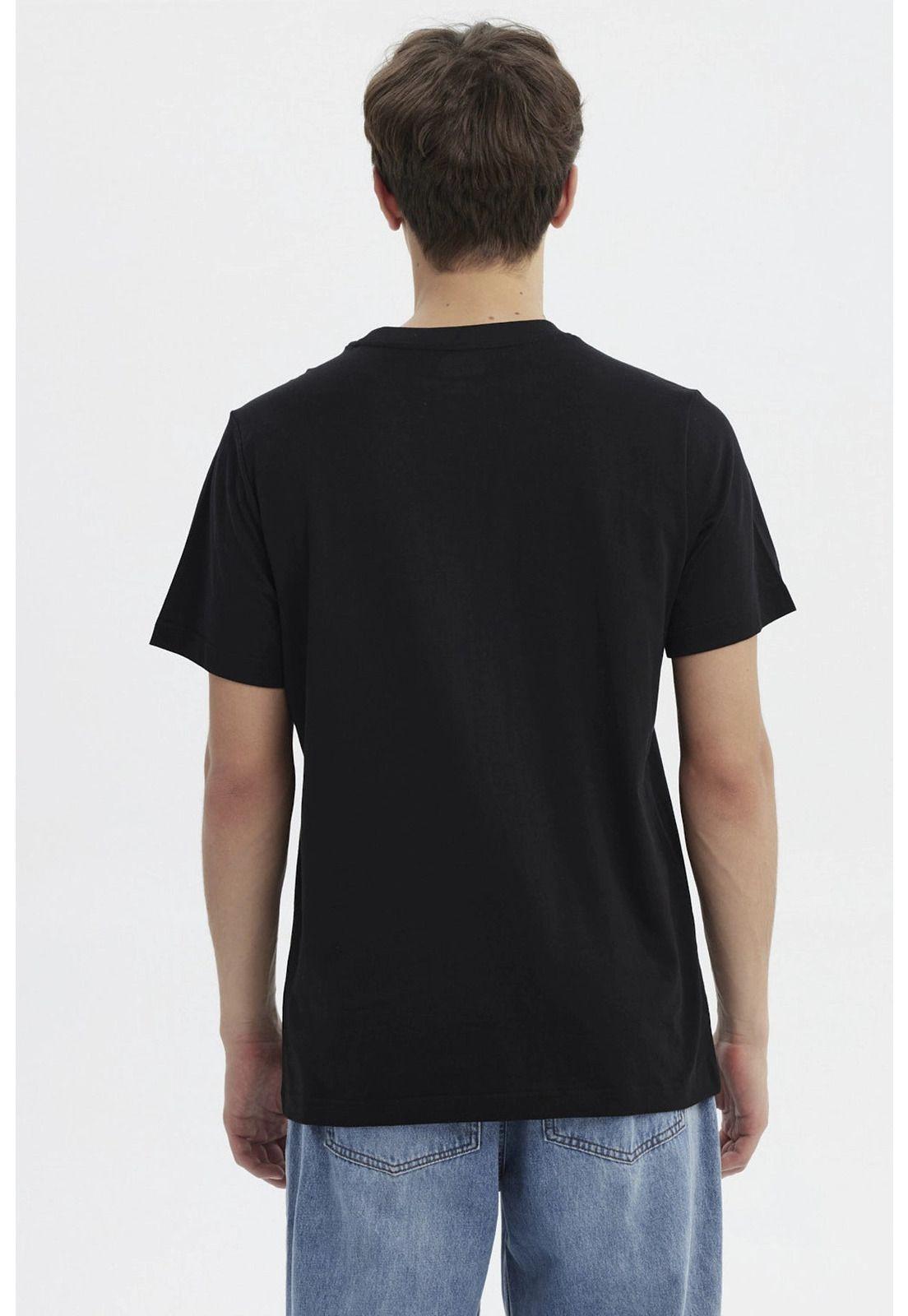 Polera Hombre Mandaloriam Negro-2