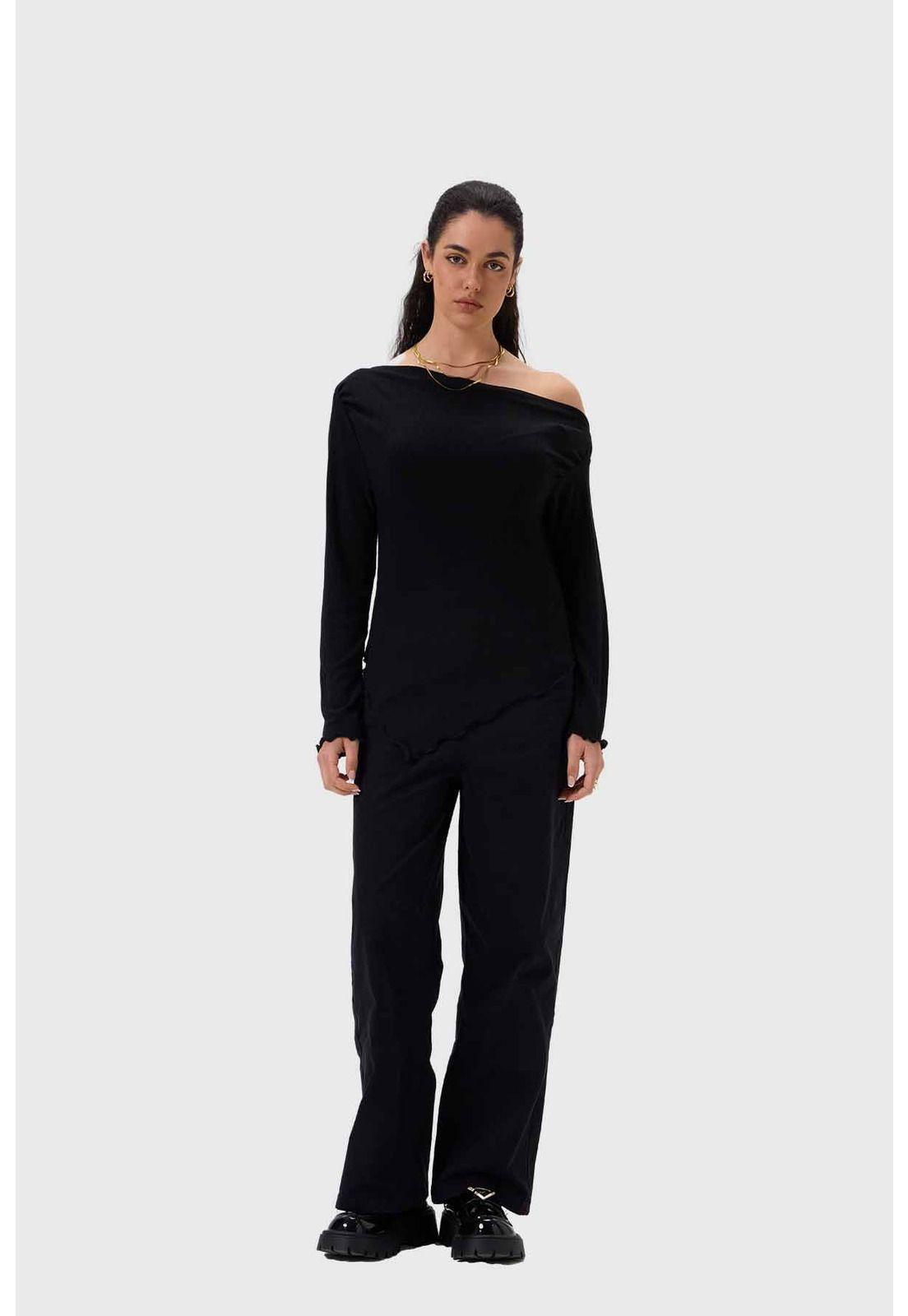 Polera Mujer C/Asimétrico Basta Negro-3