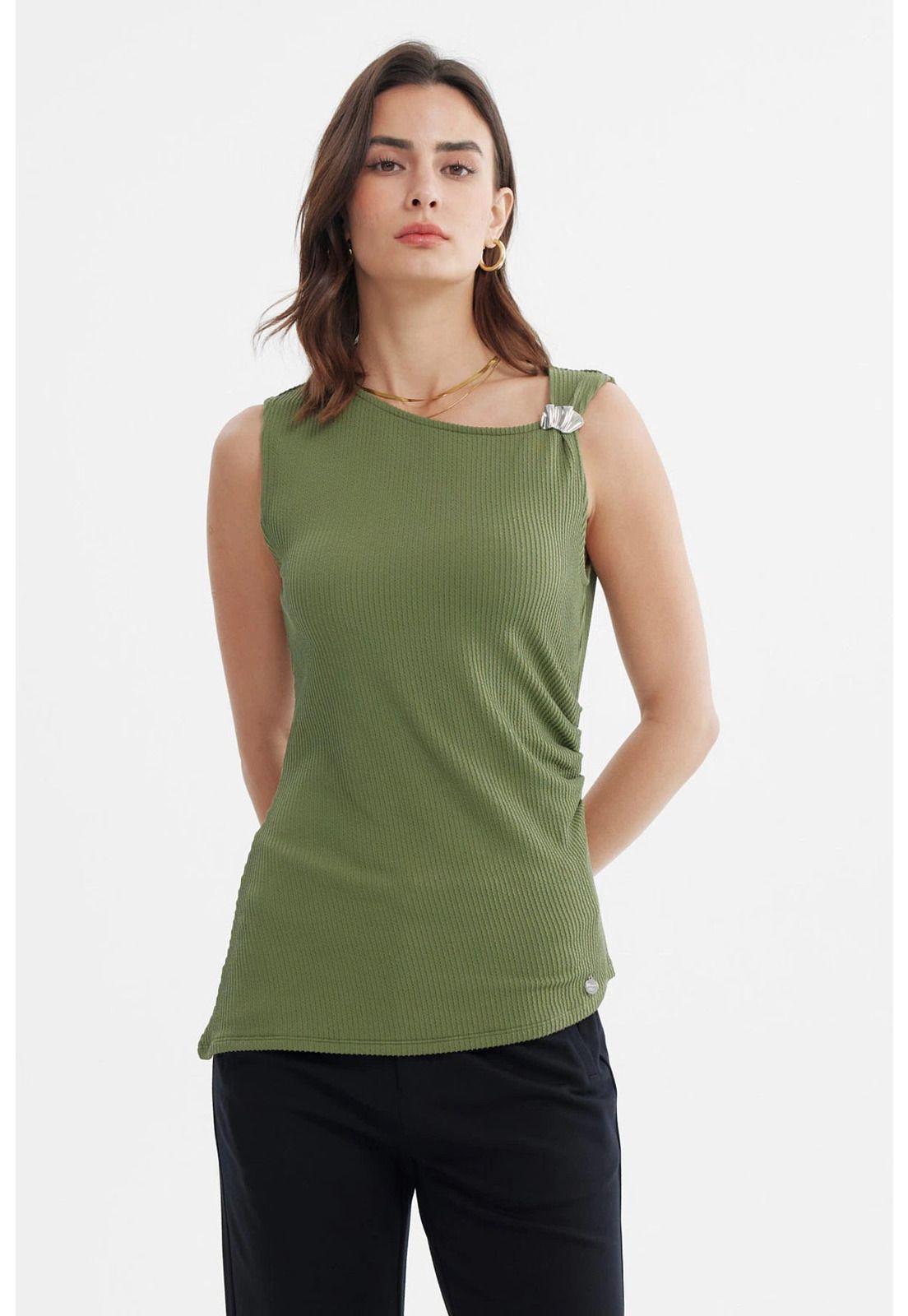 Polera Mujer Ajustada Sin Mangas Verde Olivo-0
