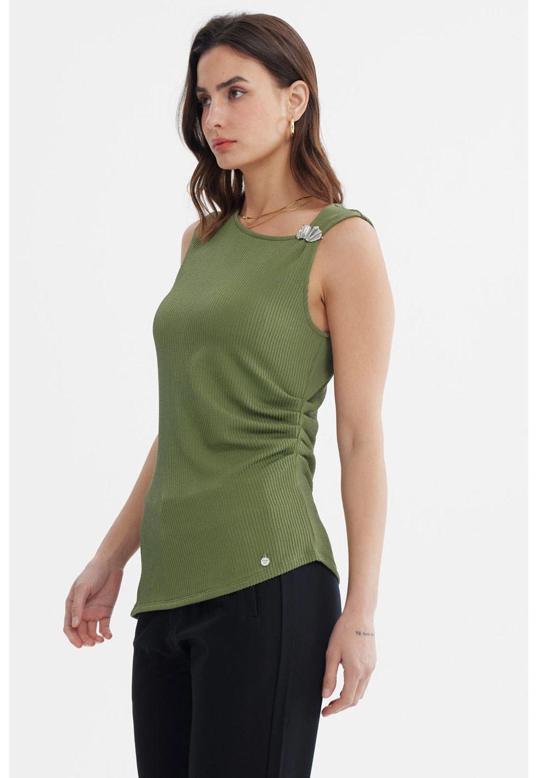 Polera Mujer Ajustada Sin Mangas Verde Olivo-1