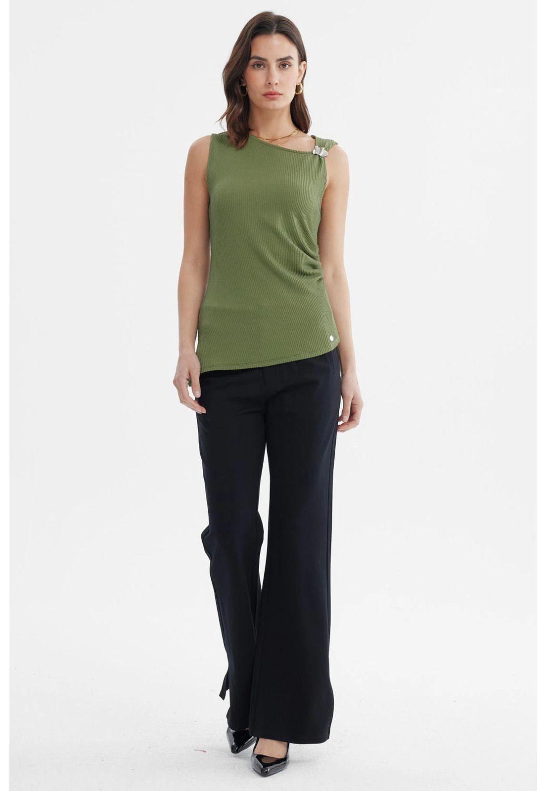 Polera Mujer Ajustada Sin Mangas Verde Olivo-3