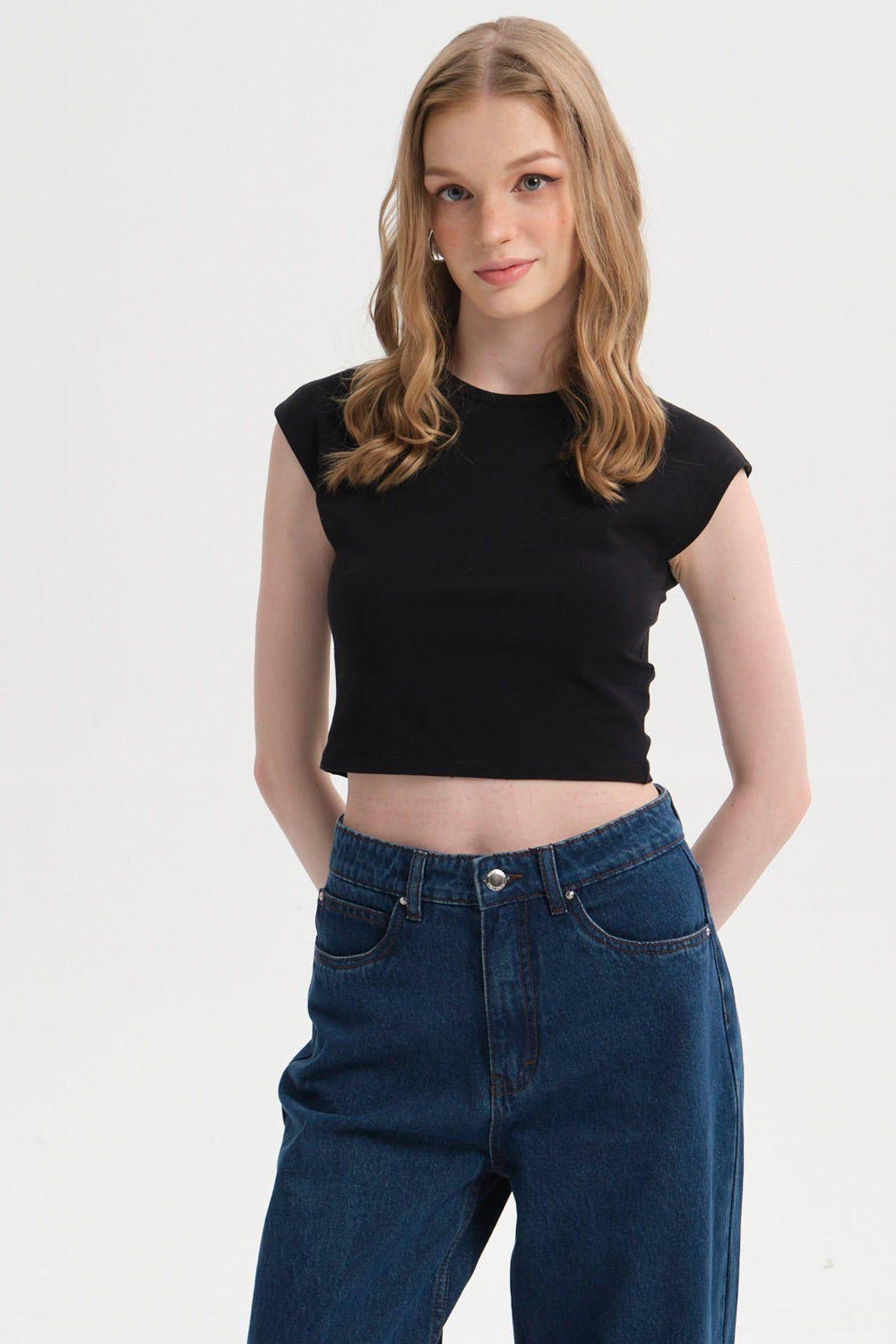 Polera Mujer Crop Negro-0
