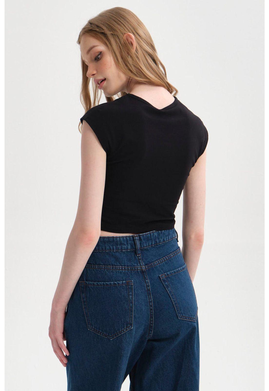 Polera Mujer Crop Negro-2