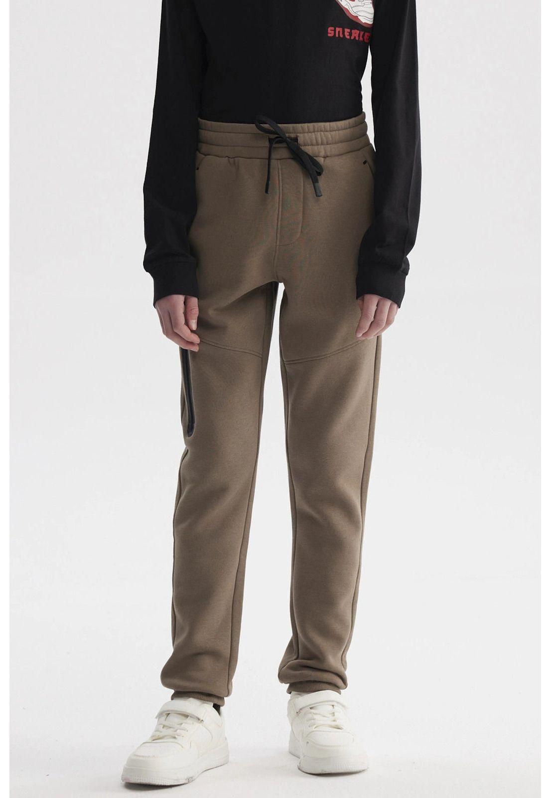 Pantalón Buzo Niño Pitillo Café Claro-0