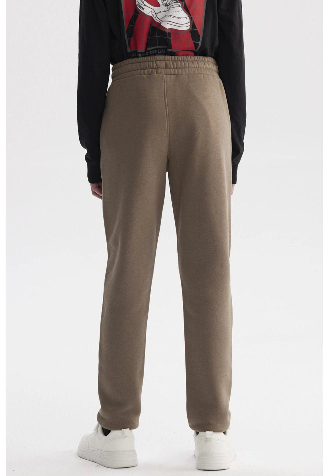 Pantalón Buzo Niño Pitillo Café Claro-2