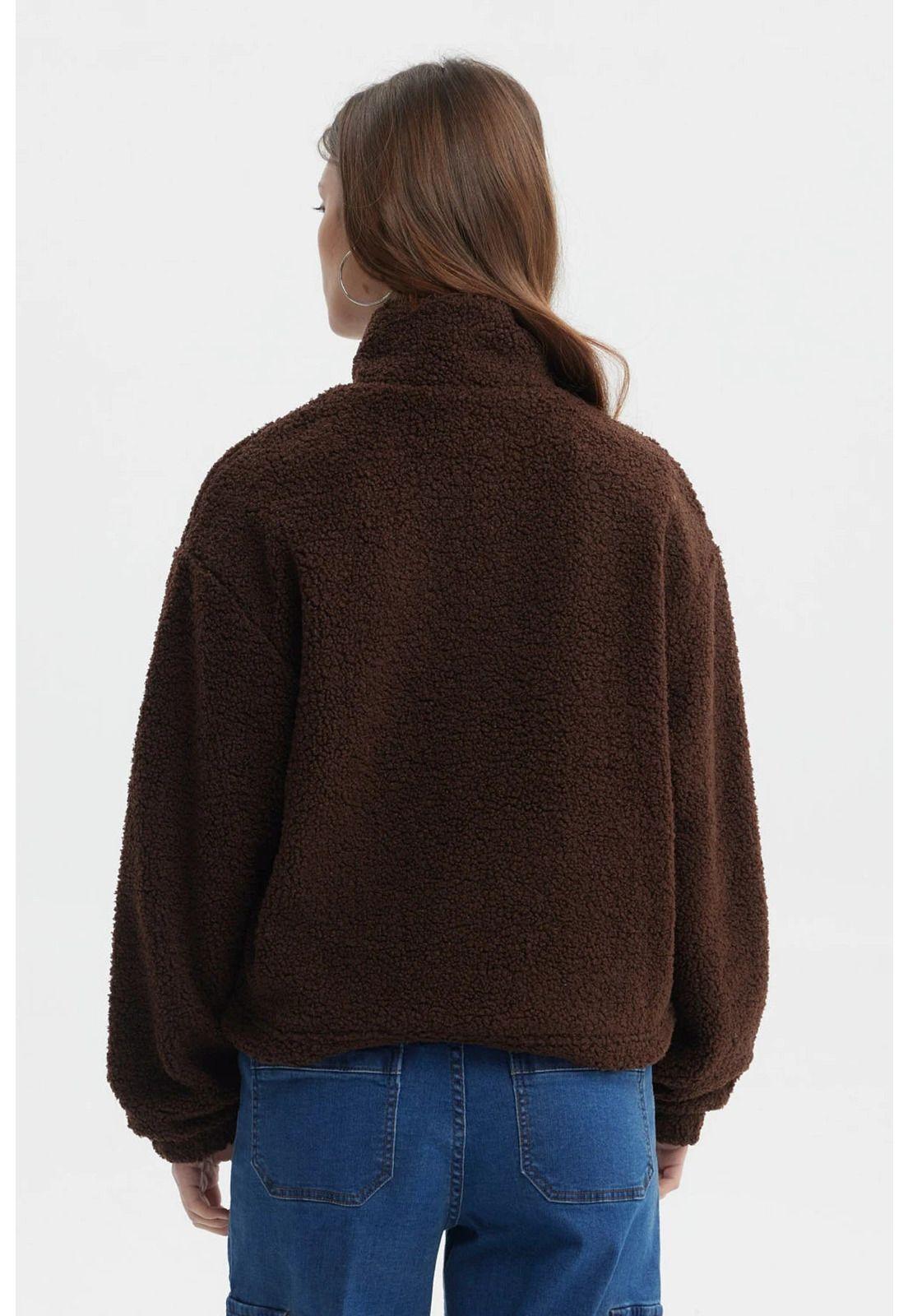 Polar Mujer Cuello Camisero Café Oscuro-2