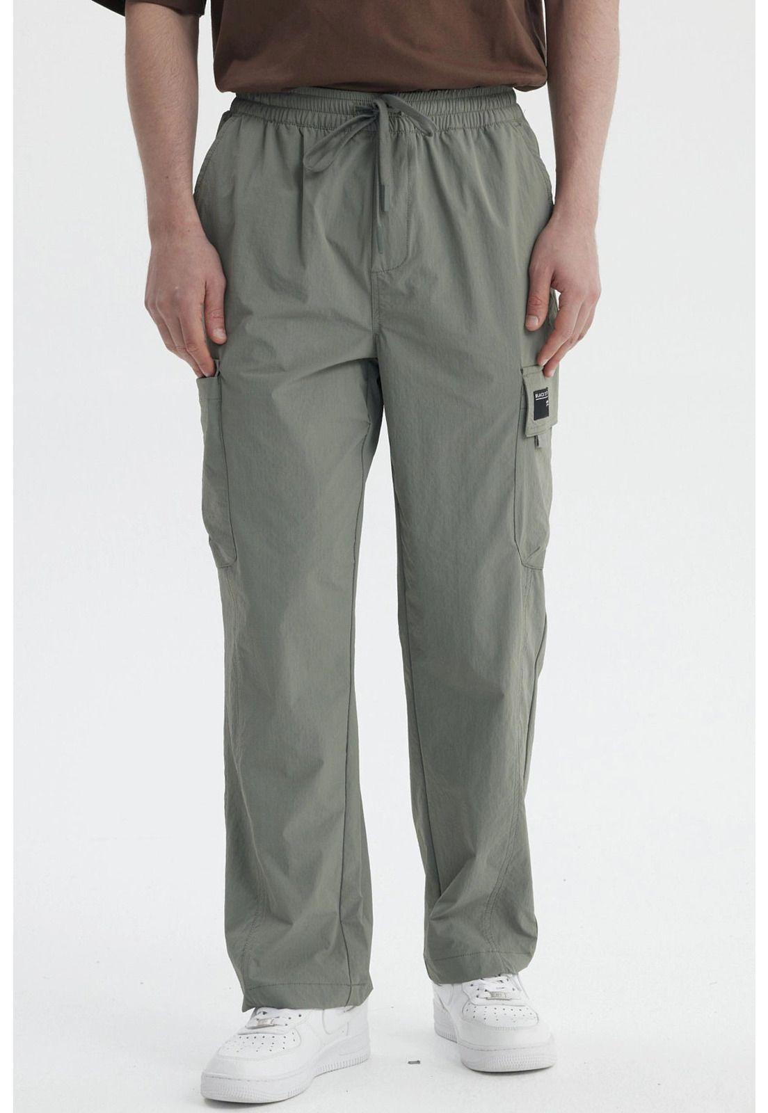 Pantalón Hombre Calce Recto Verde Militar-0