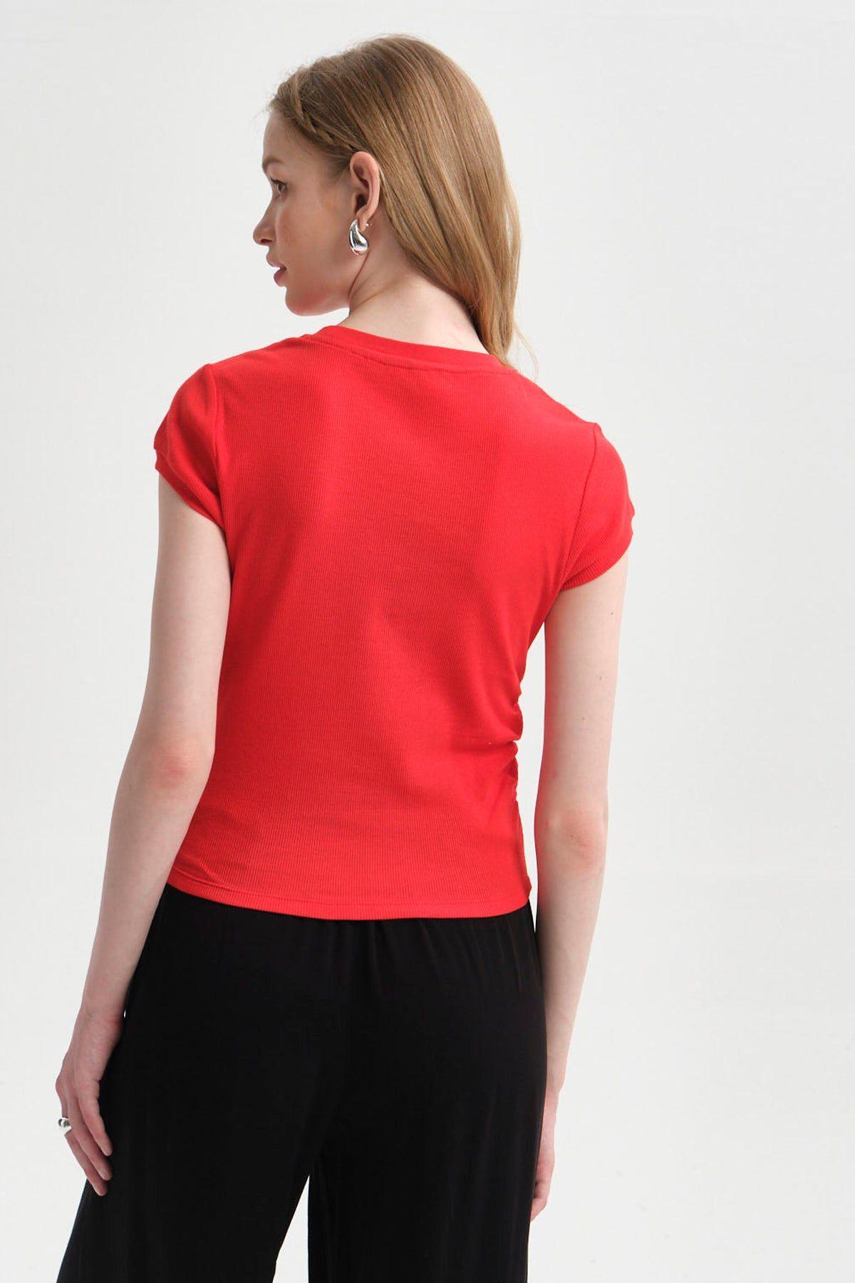 Polera Mujer Cropped Rojo-2