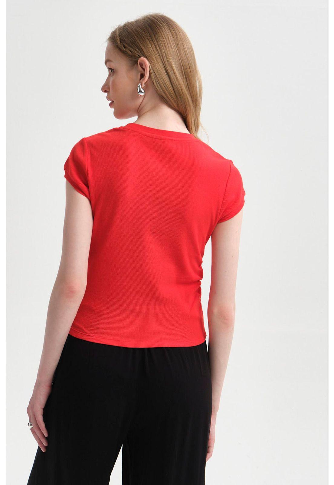 Polera Mujer Cropped Rojo-2