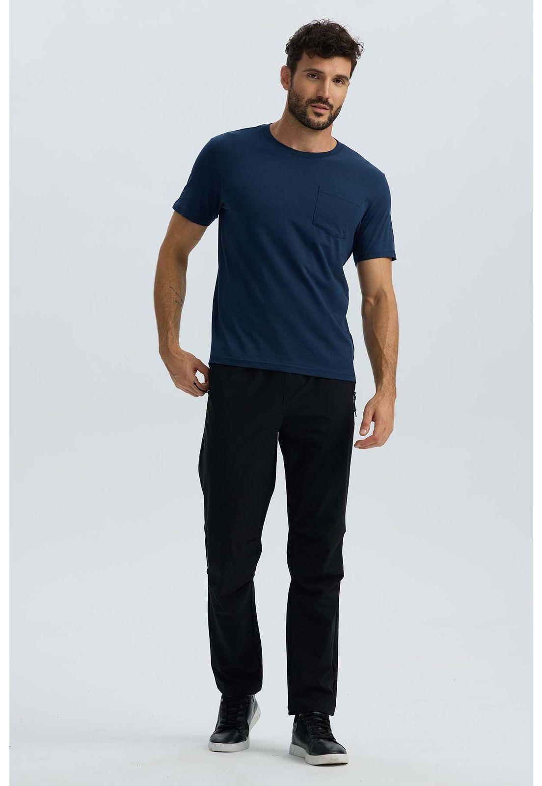 Polera Hombre Básica Con Bolsillo Azul Marino-3