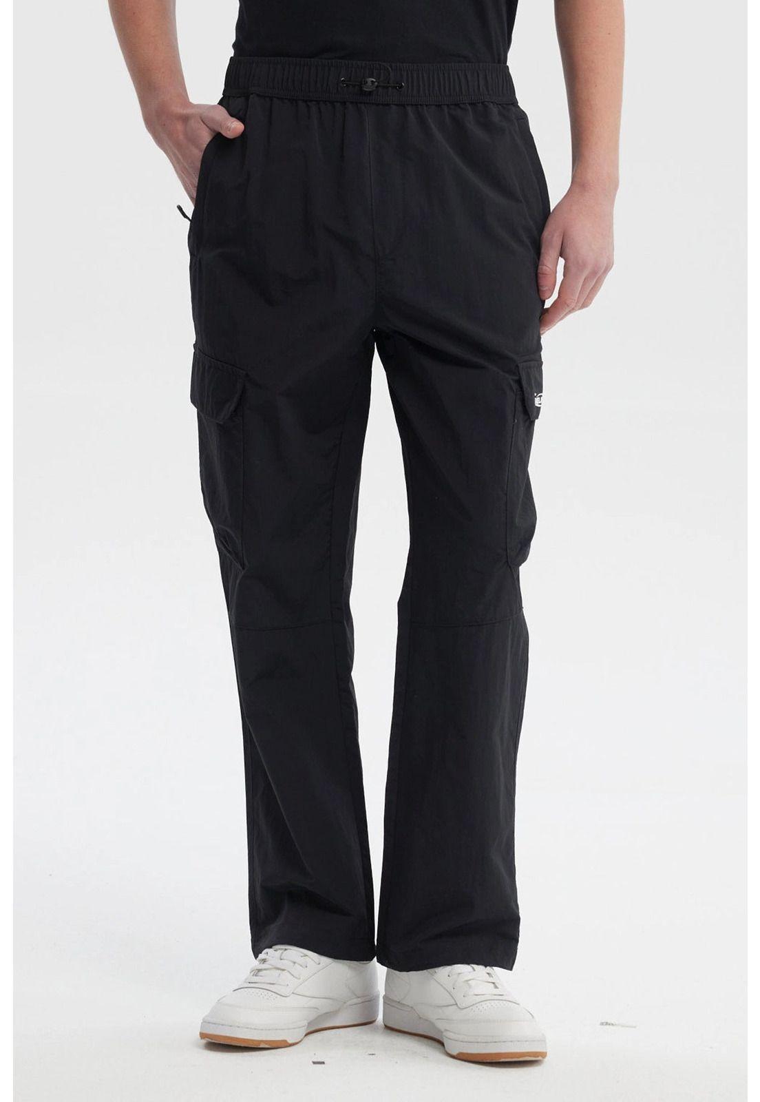 Pantalón Hombre Juvenil Calce Recto Negro-0