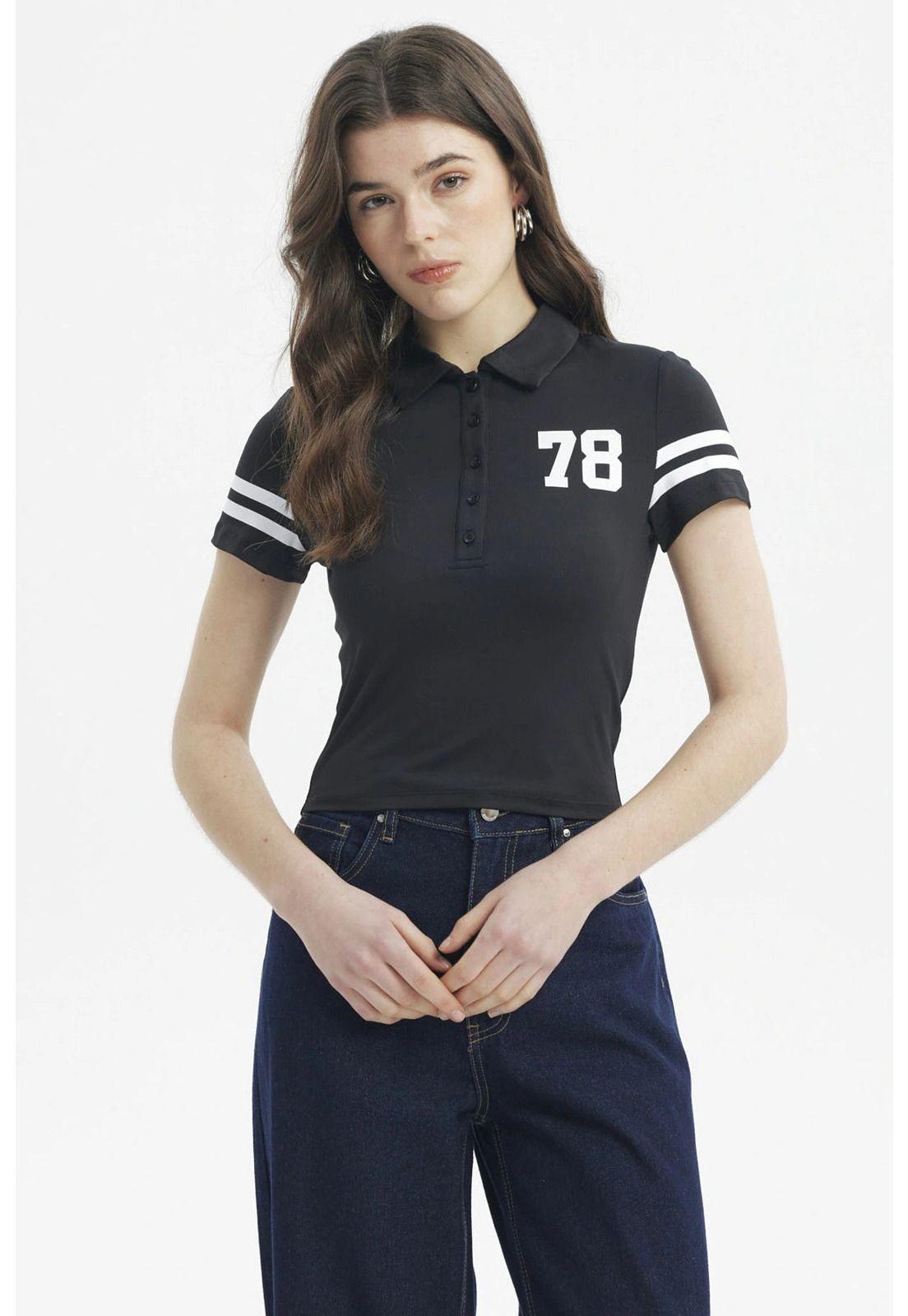 Polera Mujer Madia Pata Botón Negro-0