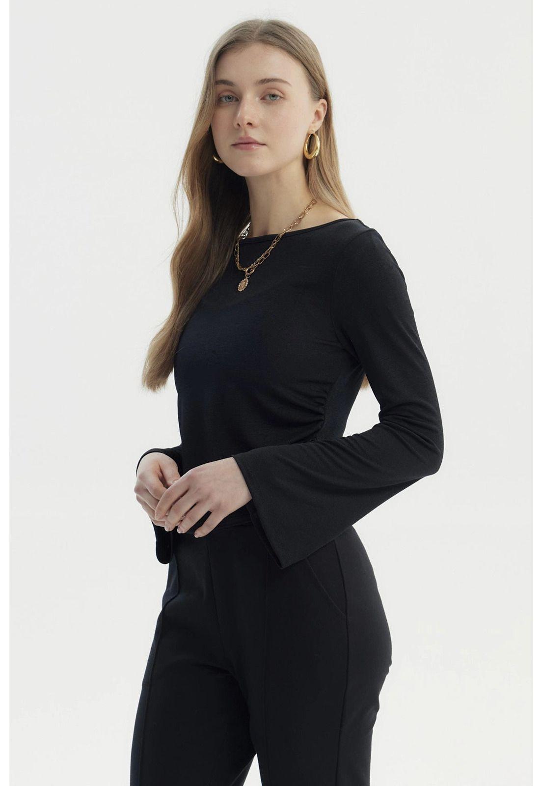 Polera Mujer Flare Recogidos Negro-1