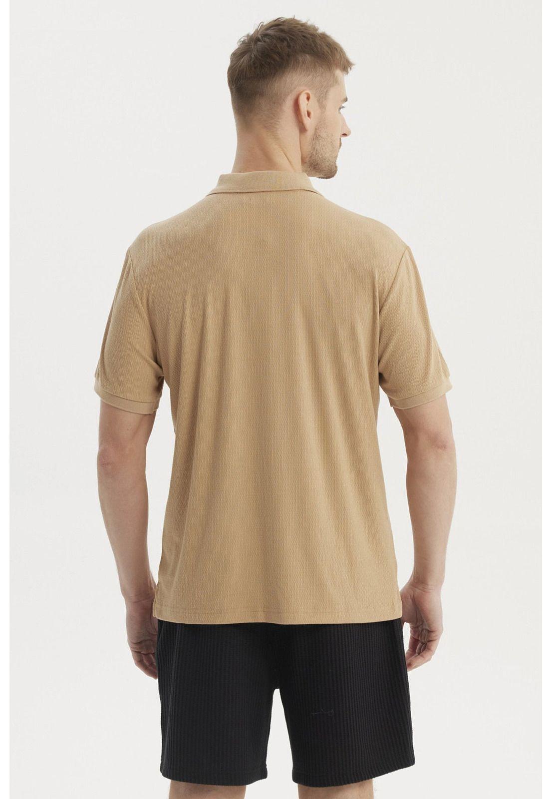 Polera Hombre Cuello Camisero Beige-2