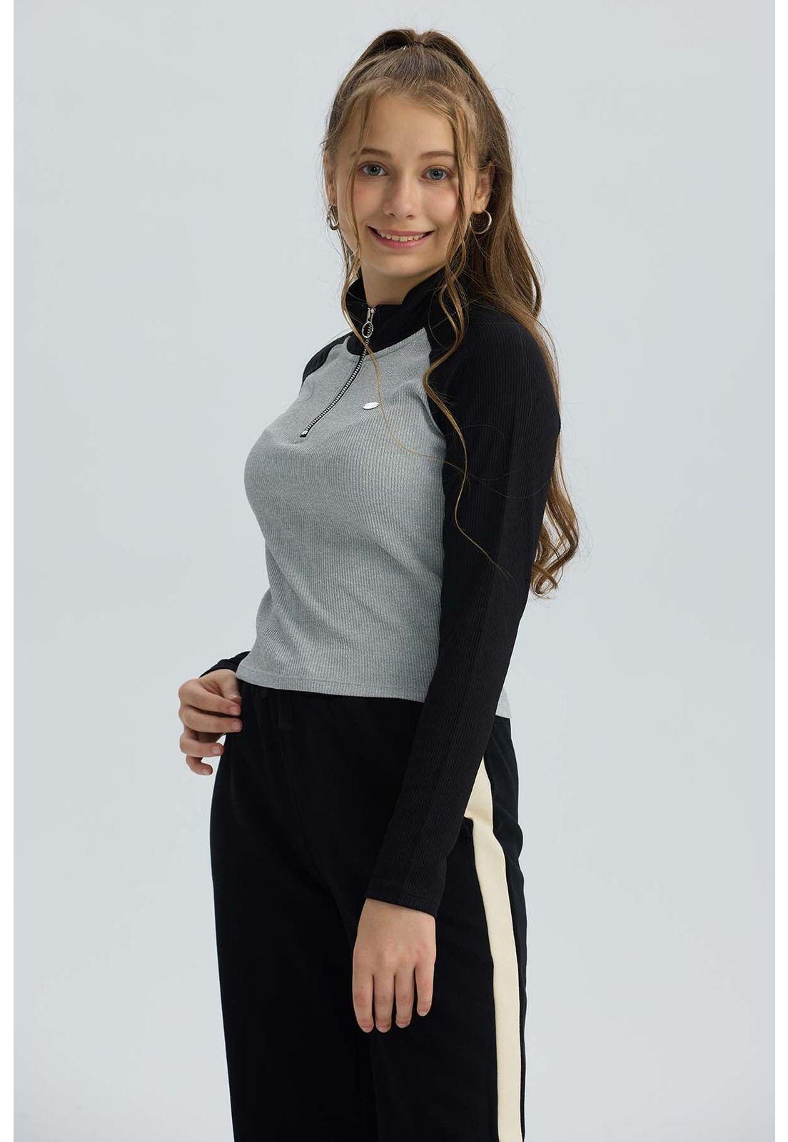 Polera Niña Medio Cierre Negro-1