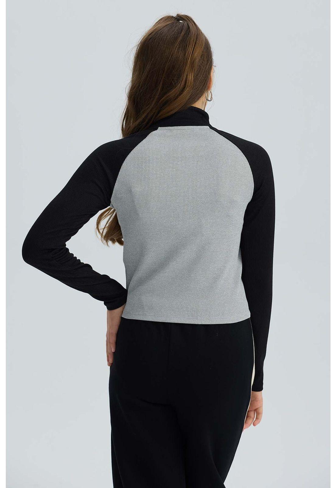 Polera Niña Medio Cierre Negro-2