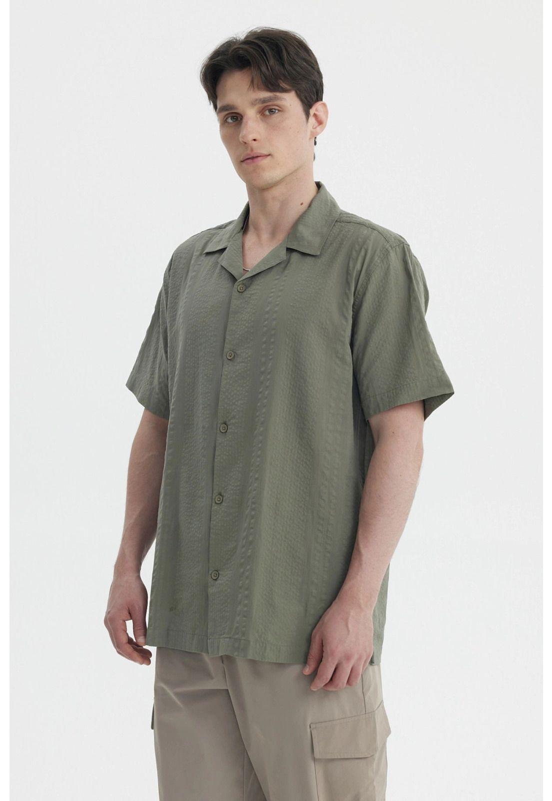 Camisa Hombre Slim Cuello Camisero Verde Militar-1