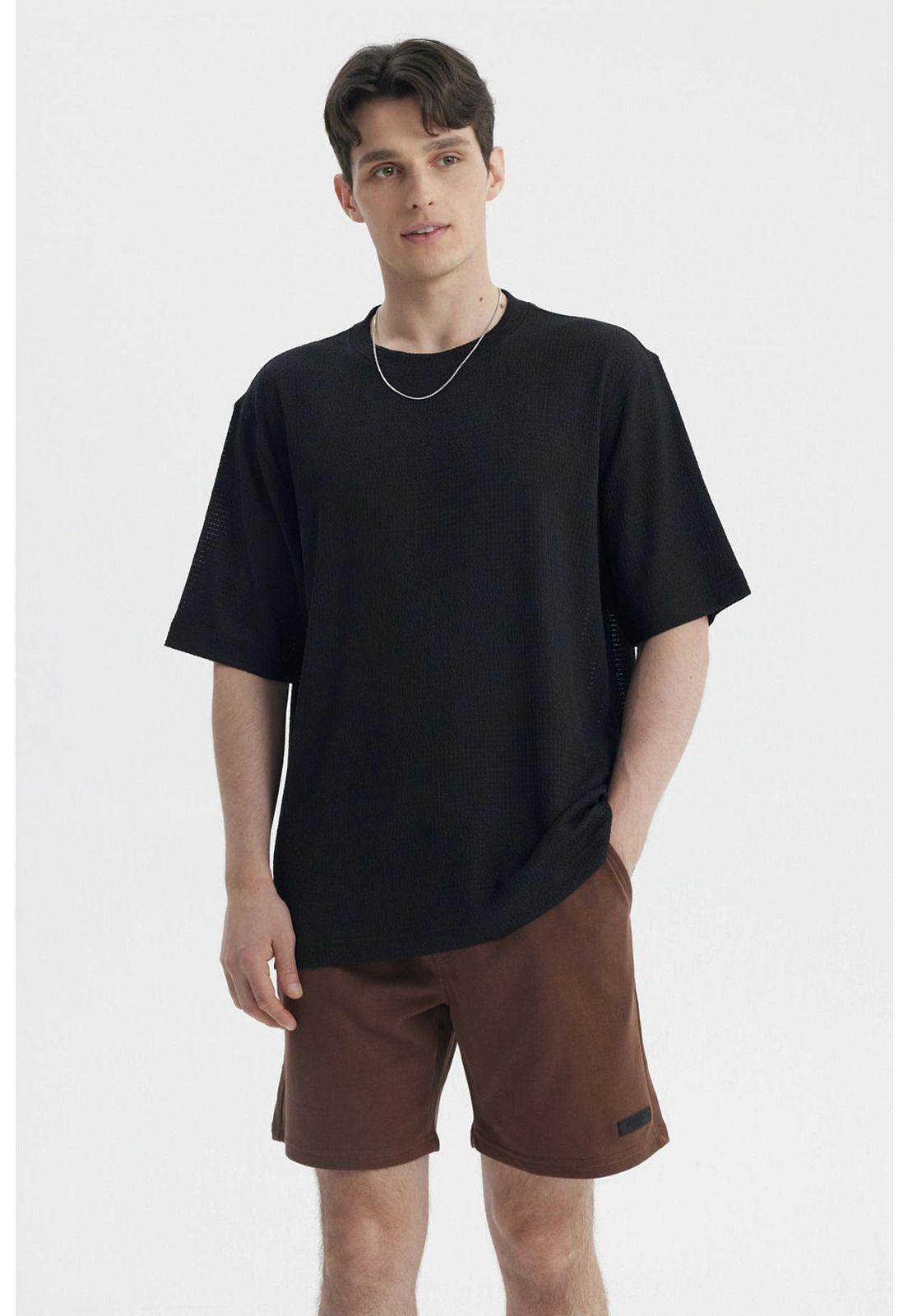 Polera Hombre Slim Negro- IX-0