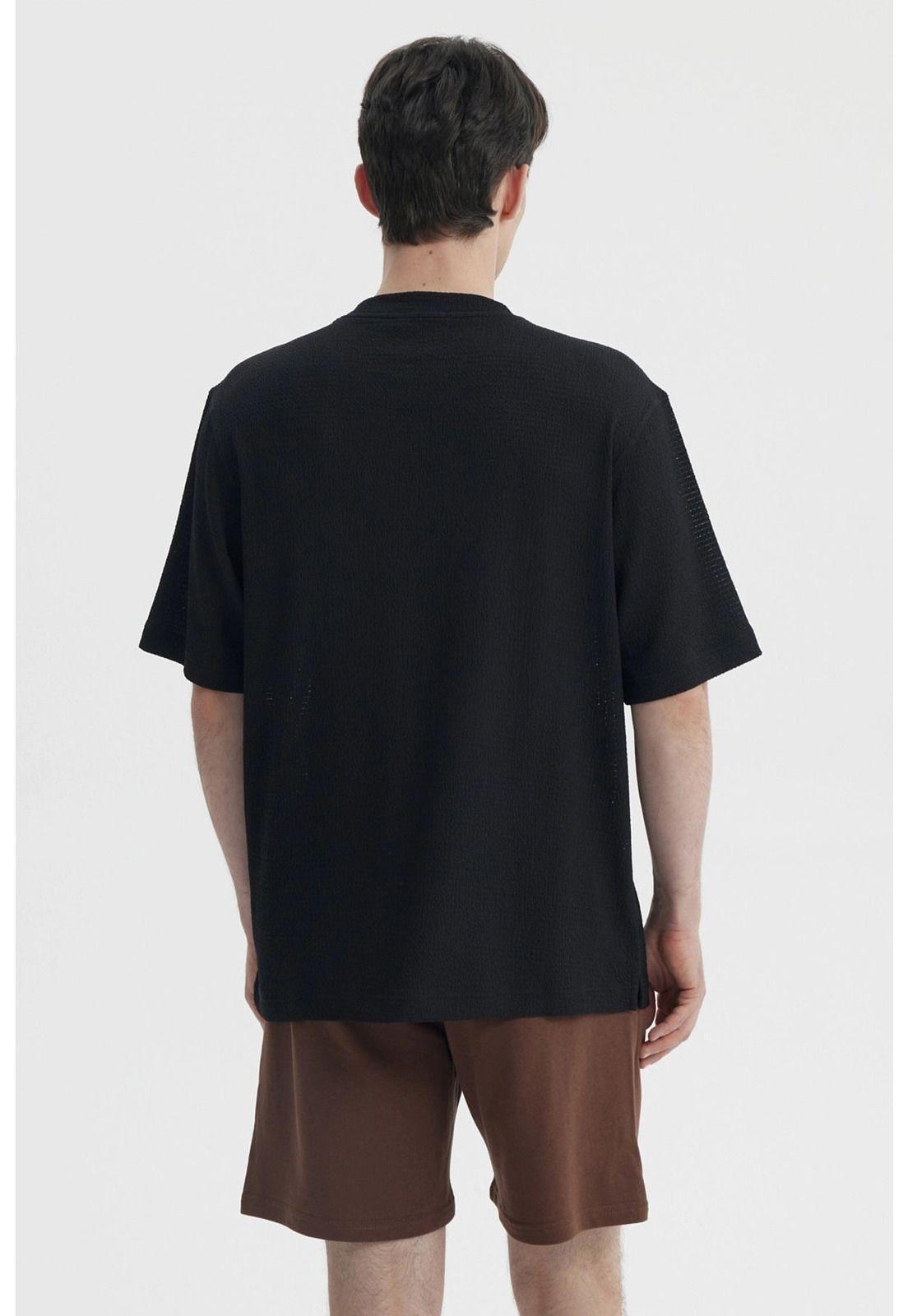 Polera Hombre Slim Negro- IX-2