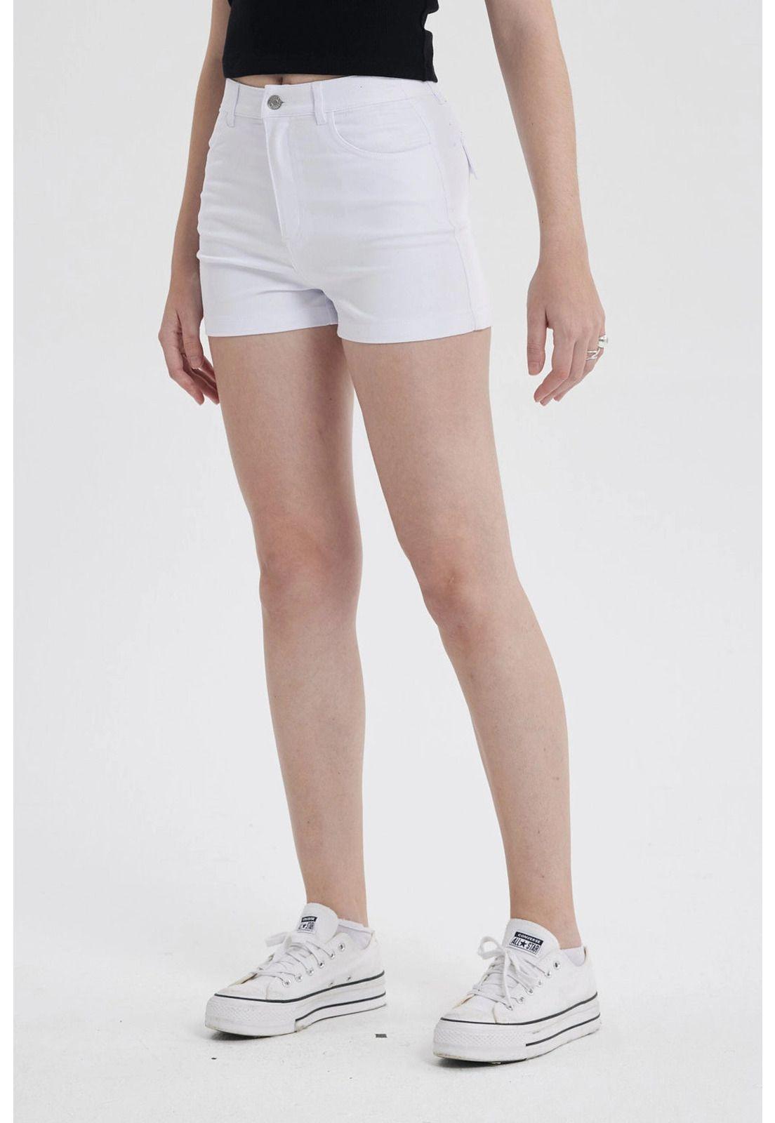 Short Mujer Gabardina Color Blanco-2
