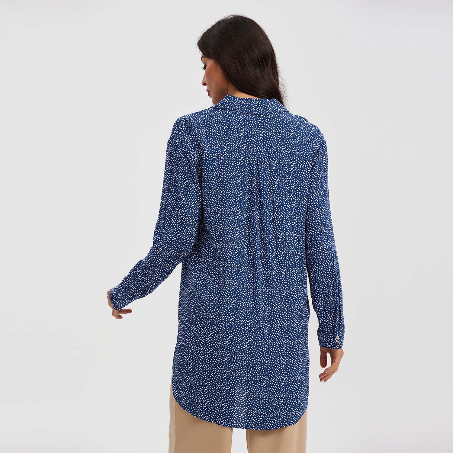 Blusa Mujer Larga Con Botón Parche Azul-2