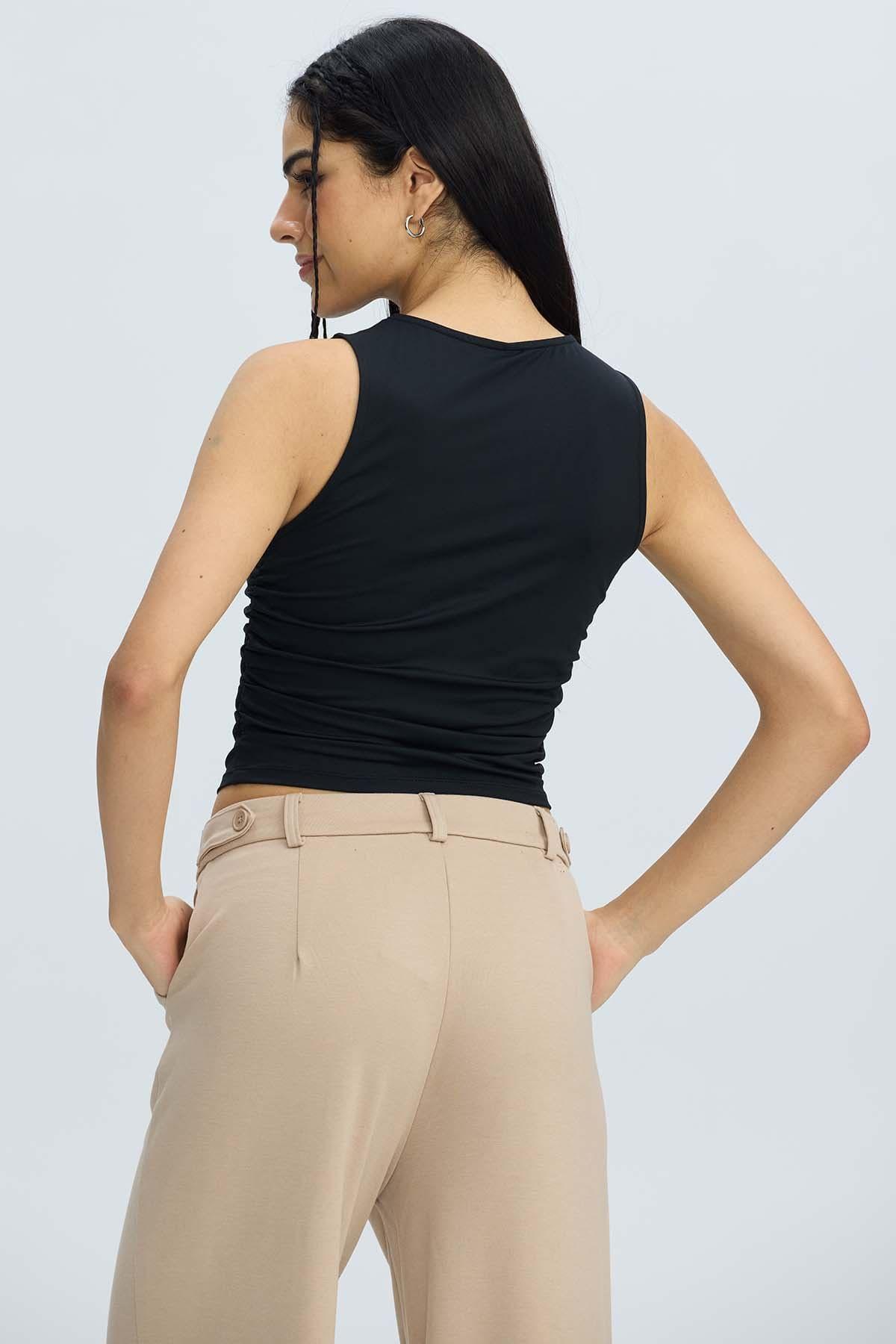 Polera Mujer Drapeada Negro-2