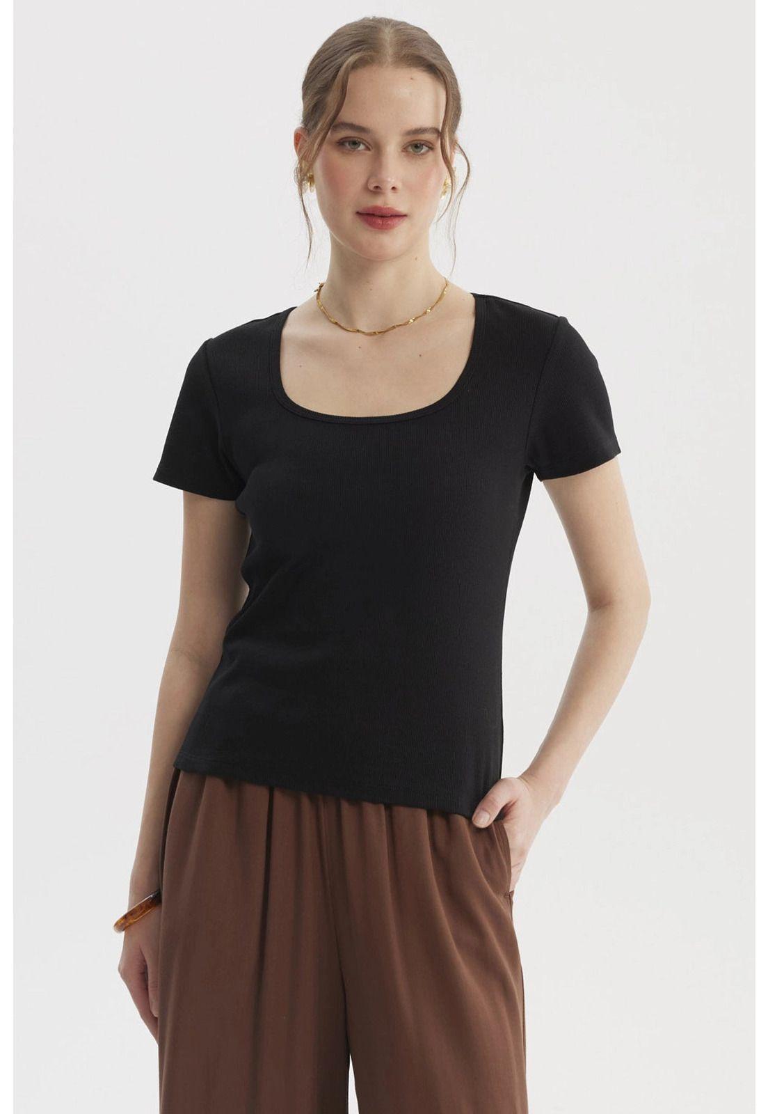 Polera Mujer Escote Cuadrado Rib Negro-0