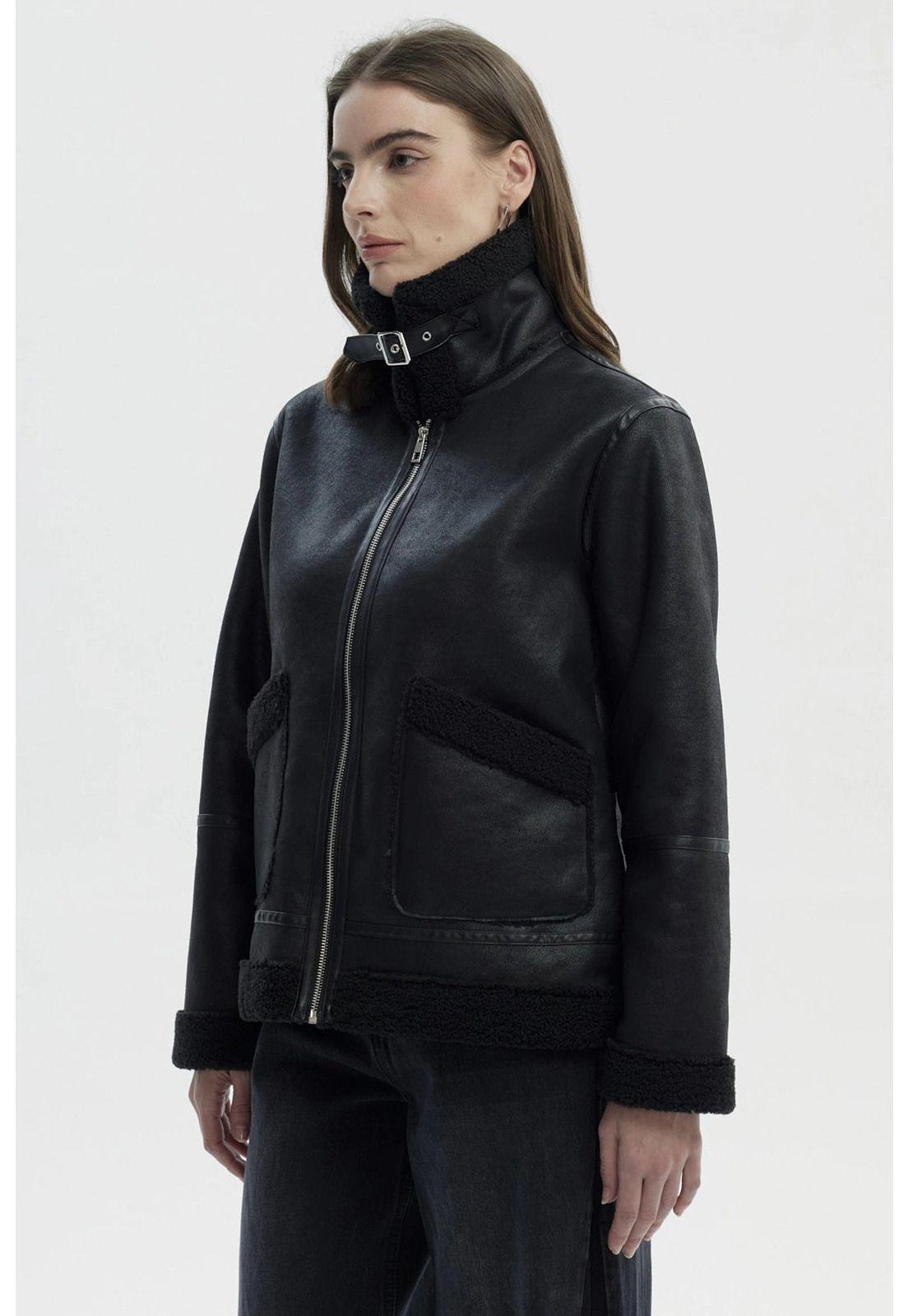 Chaqueta Mujer Slim Cuello Camisero Negro-1