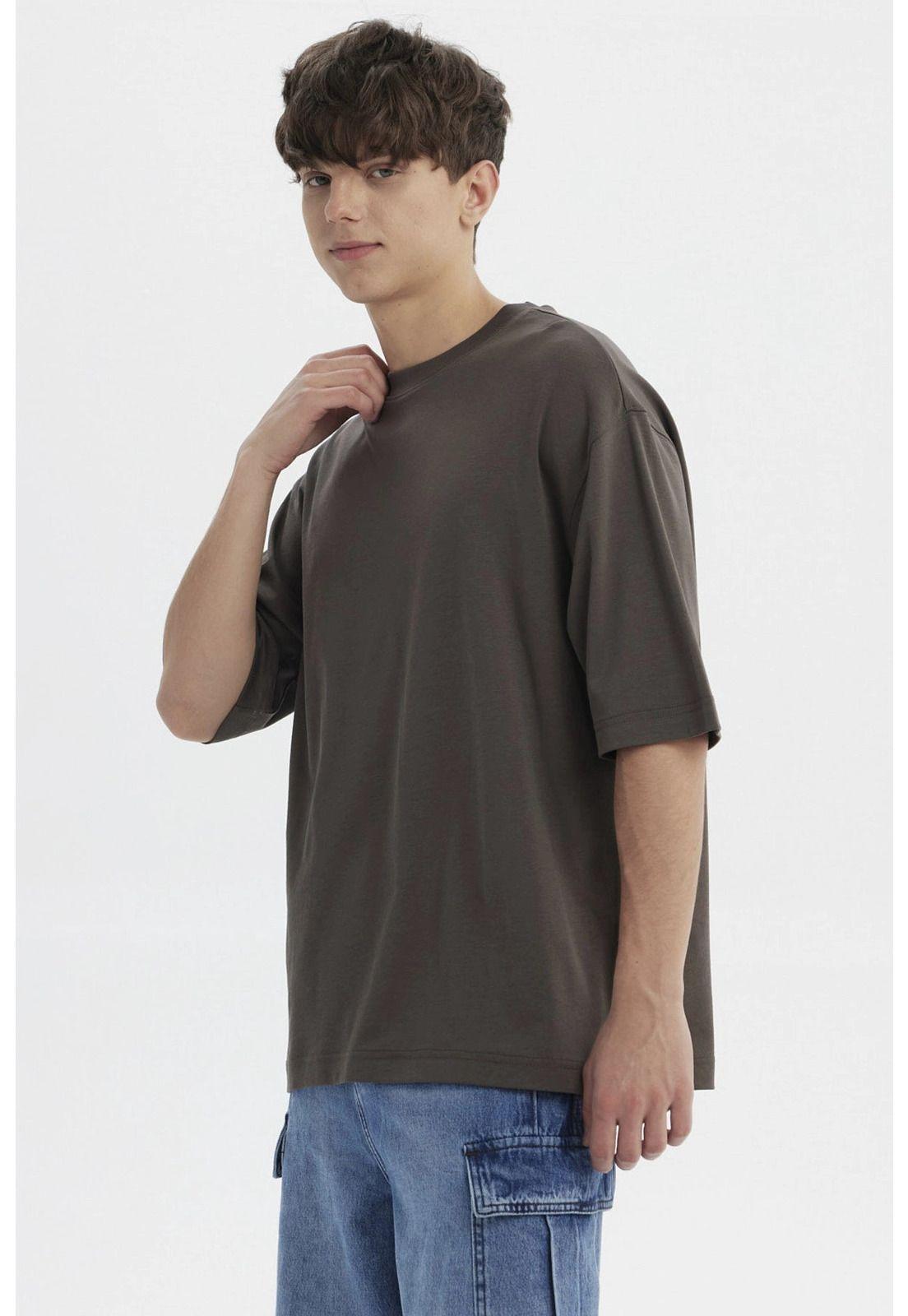 Polera Hombre Overside Fit Acero-1