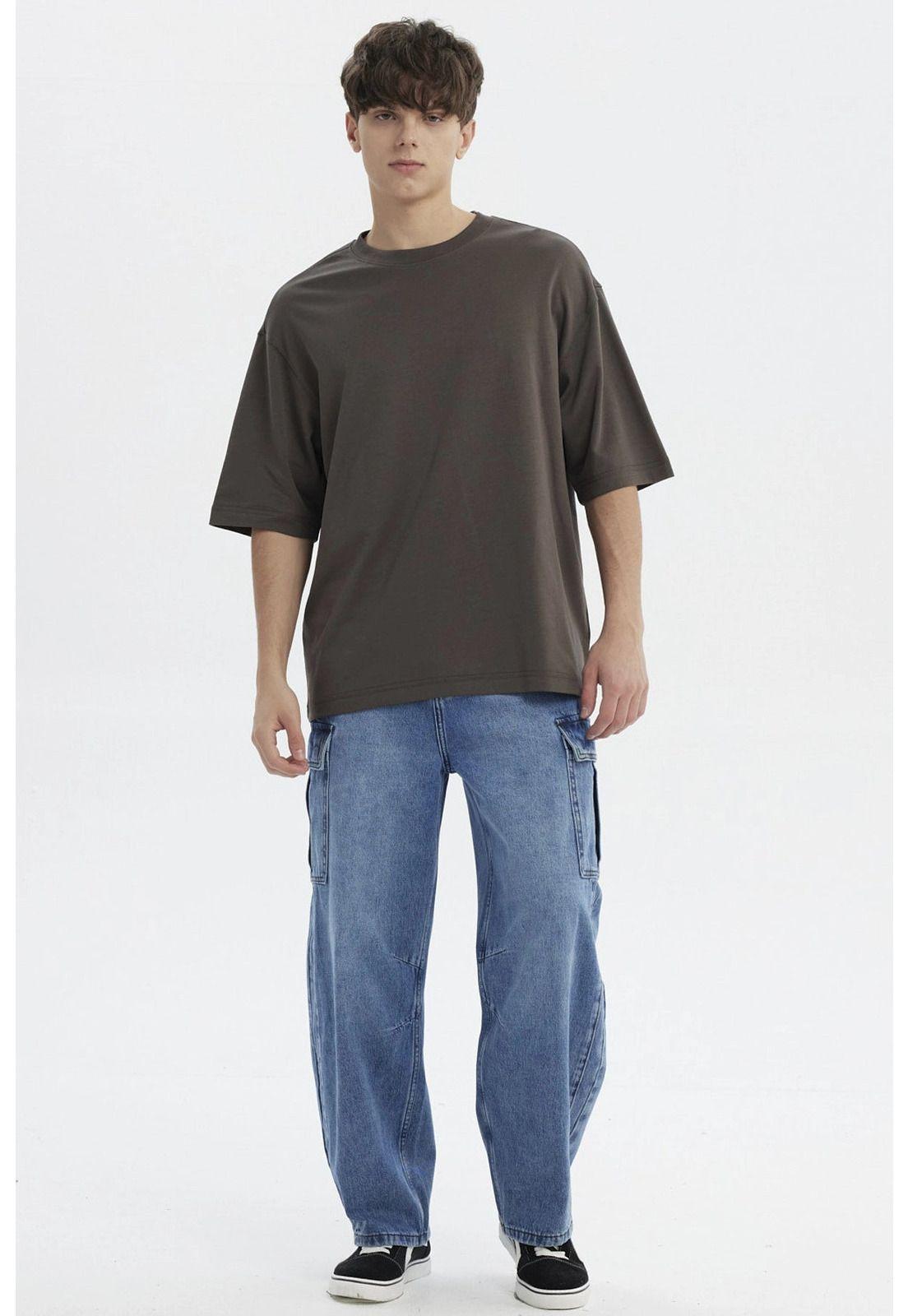 Polera Hombre Overside Fit Acero-3