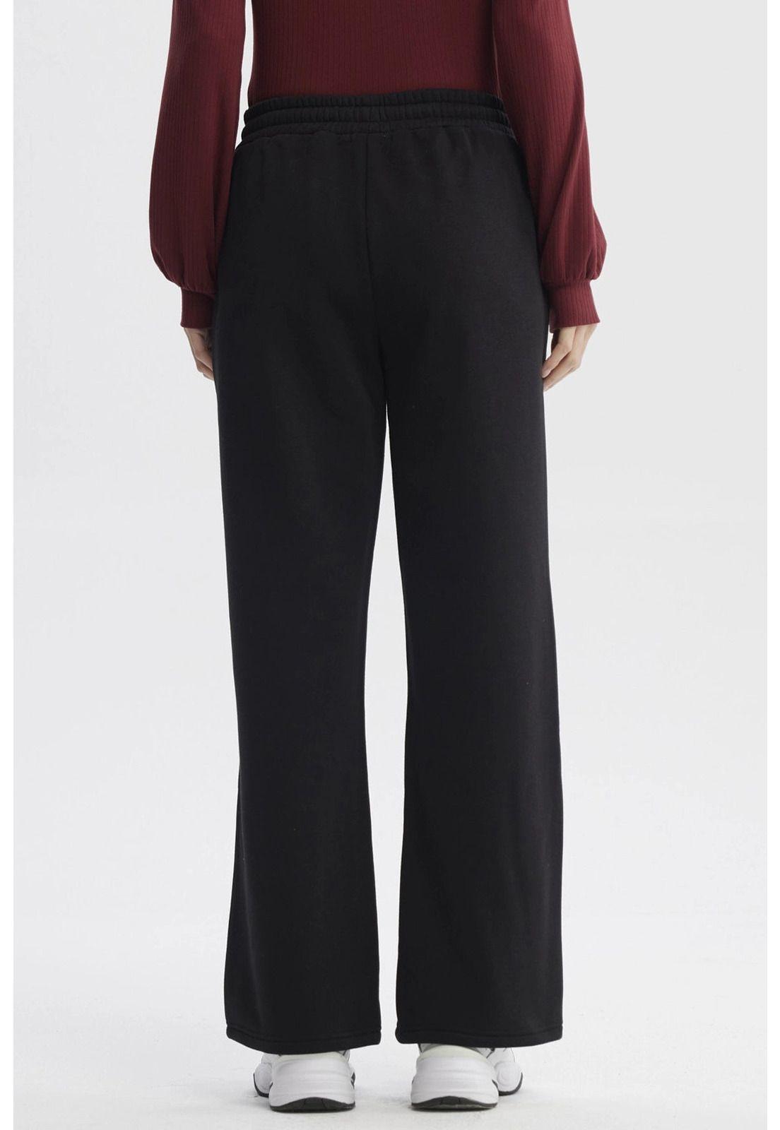 Pantalón De Buzo Mujer Wide Leg Negro-2