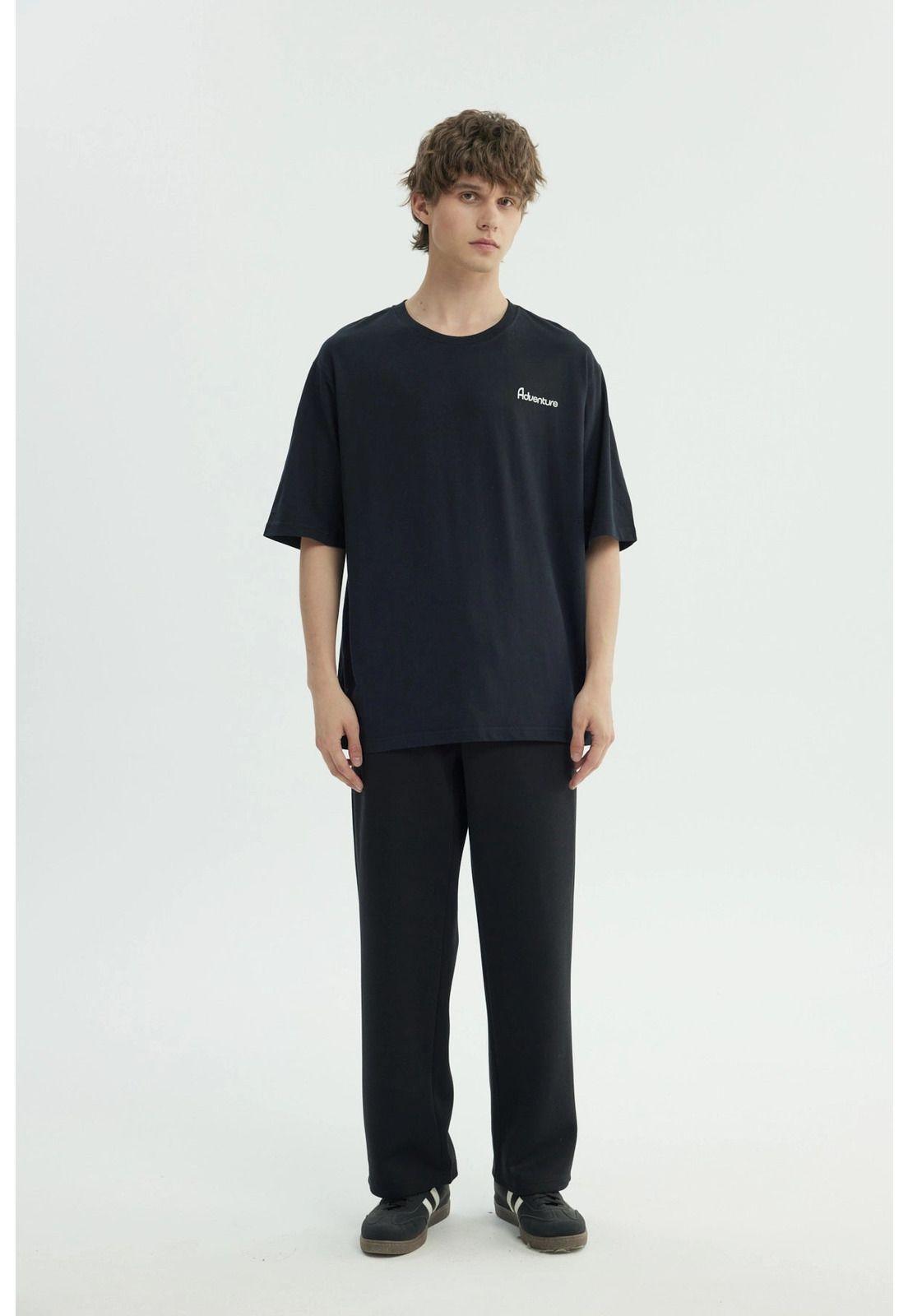 Polera Hombre Clásico Negro-3