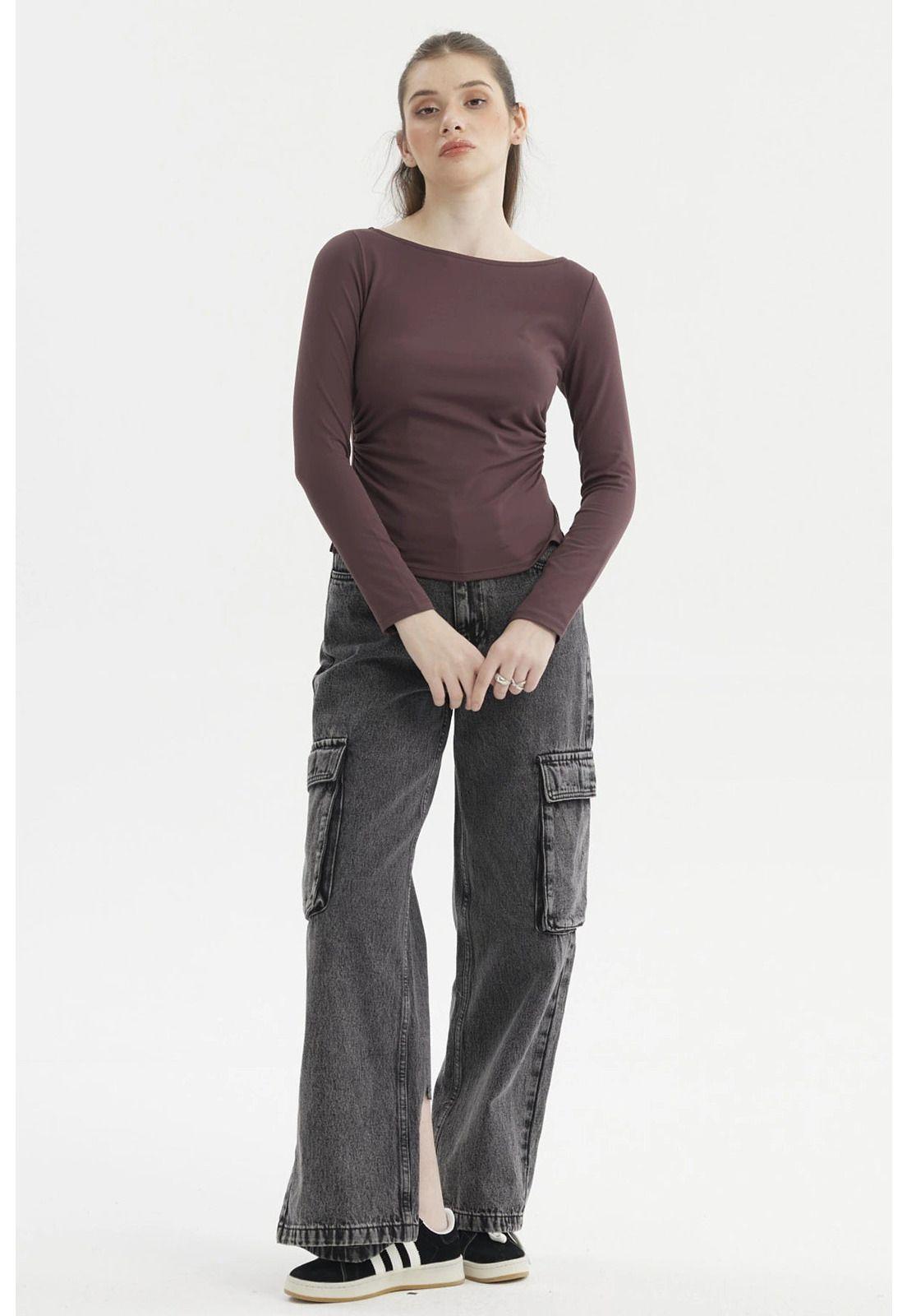 Polera Mujer Cuello Bote Abertura Chocolate-3