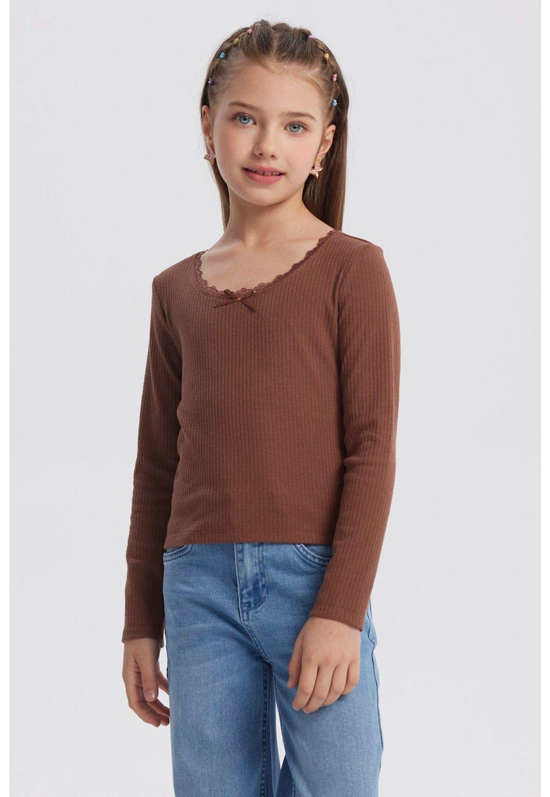 Polera Niña Cuello Encaje Café-1