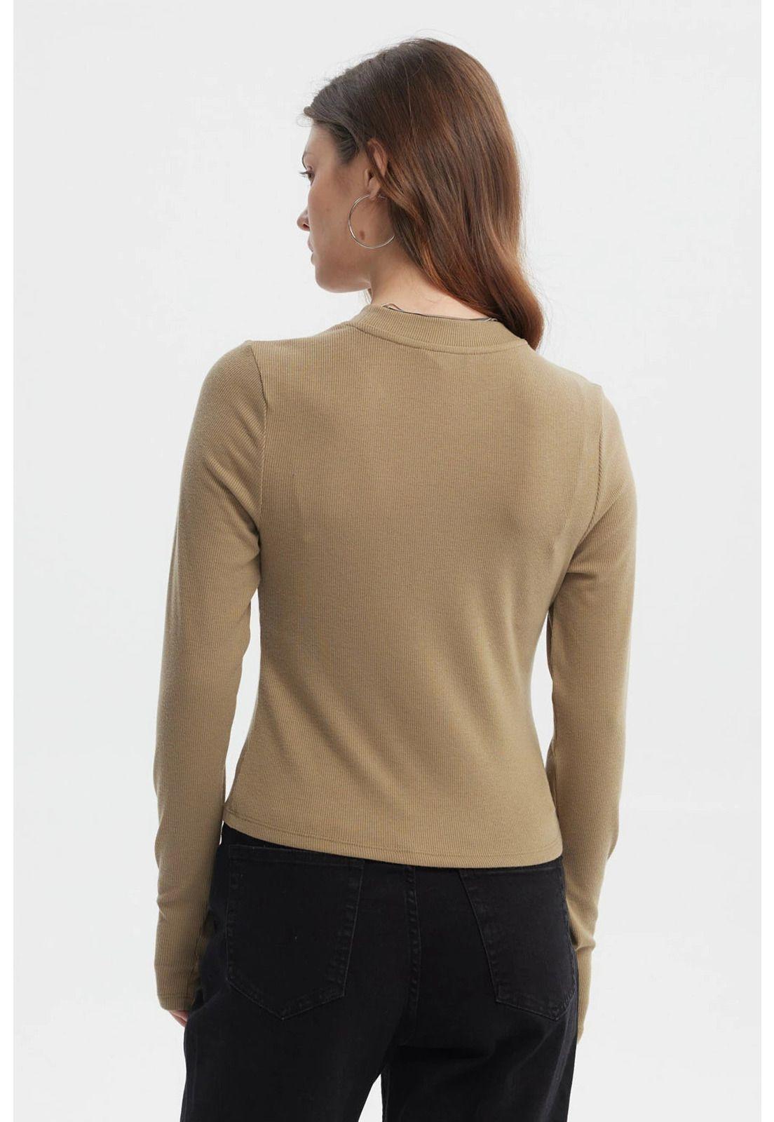 Polera Mujer Rib Abertura Puño Verde Olivo-2
