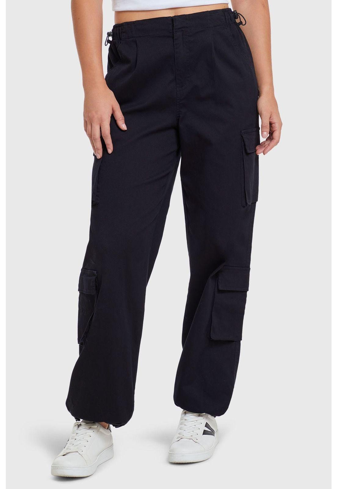 Pantalón Cargo Negro-0