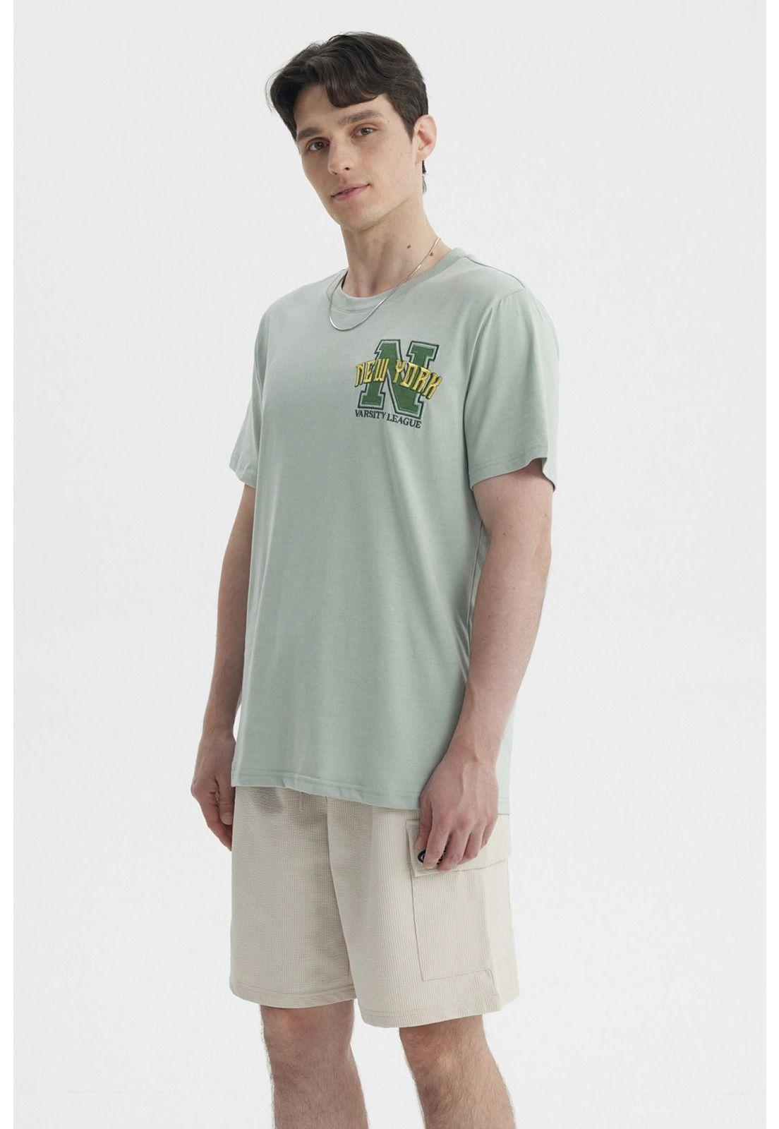 Polera Hombre Oversize Bordado Verde Claro-1