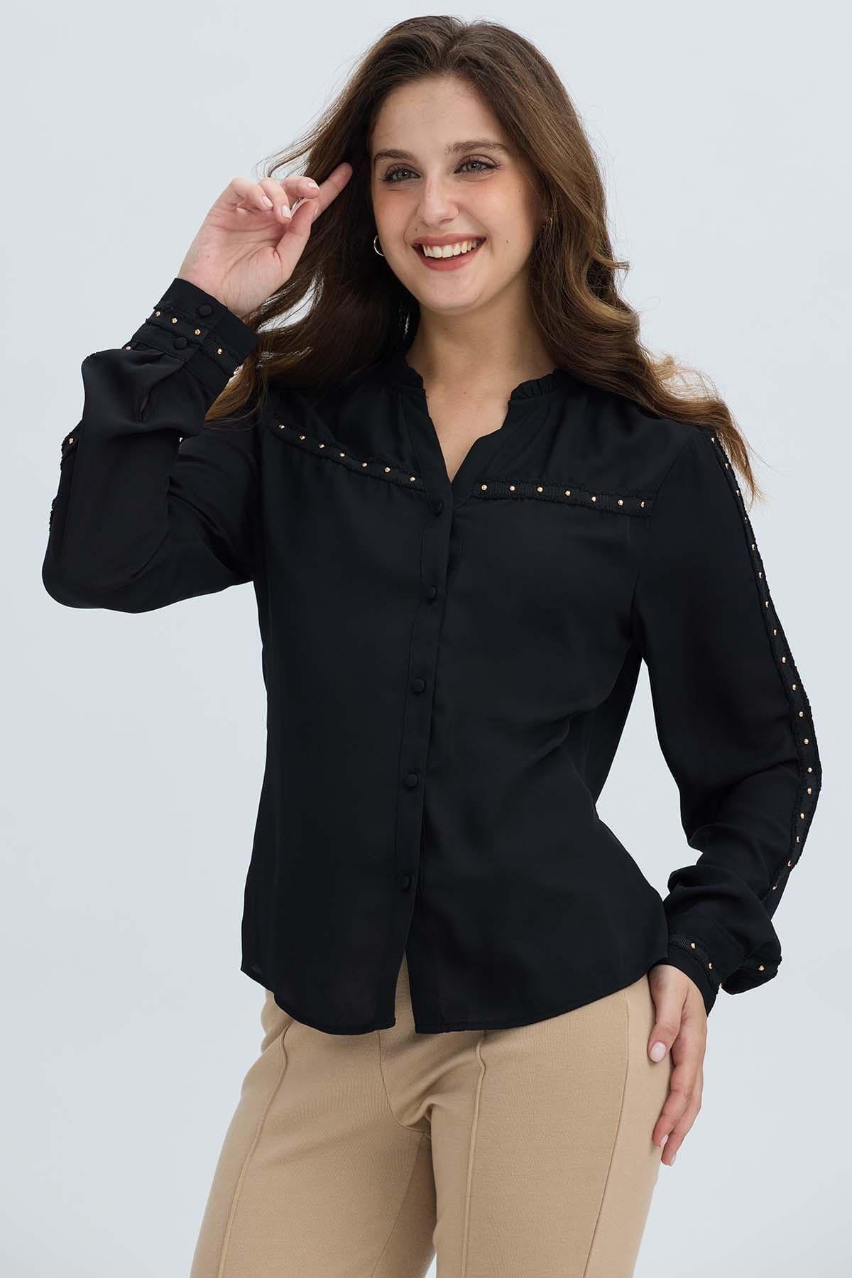 Blusa Mujer Abotonada Aplicación Negro-1