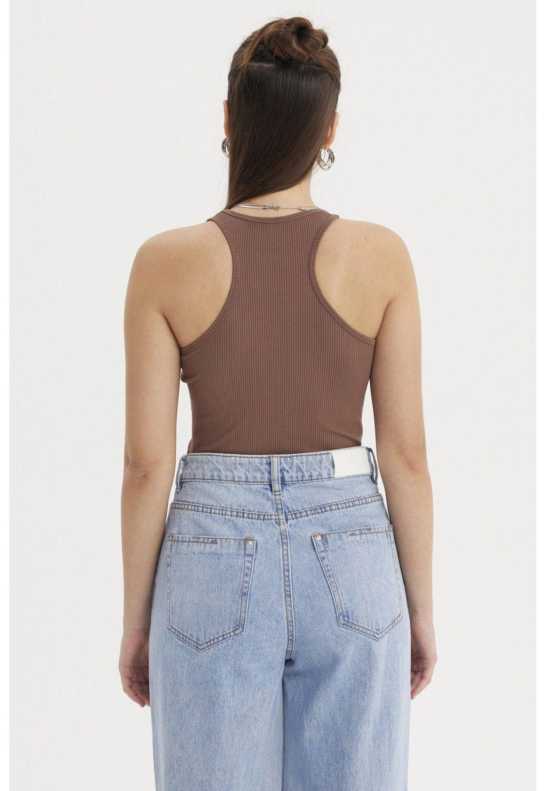 Peto Mujer Musculosa Cafe-2