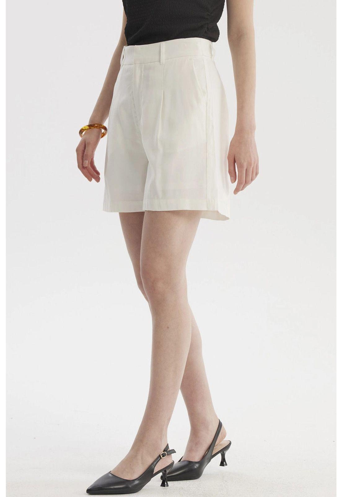 Short Mujer Sastrero Viscosa Pinzas Delanteras Crudo-1